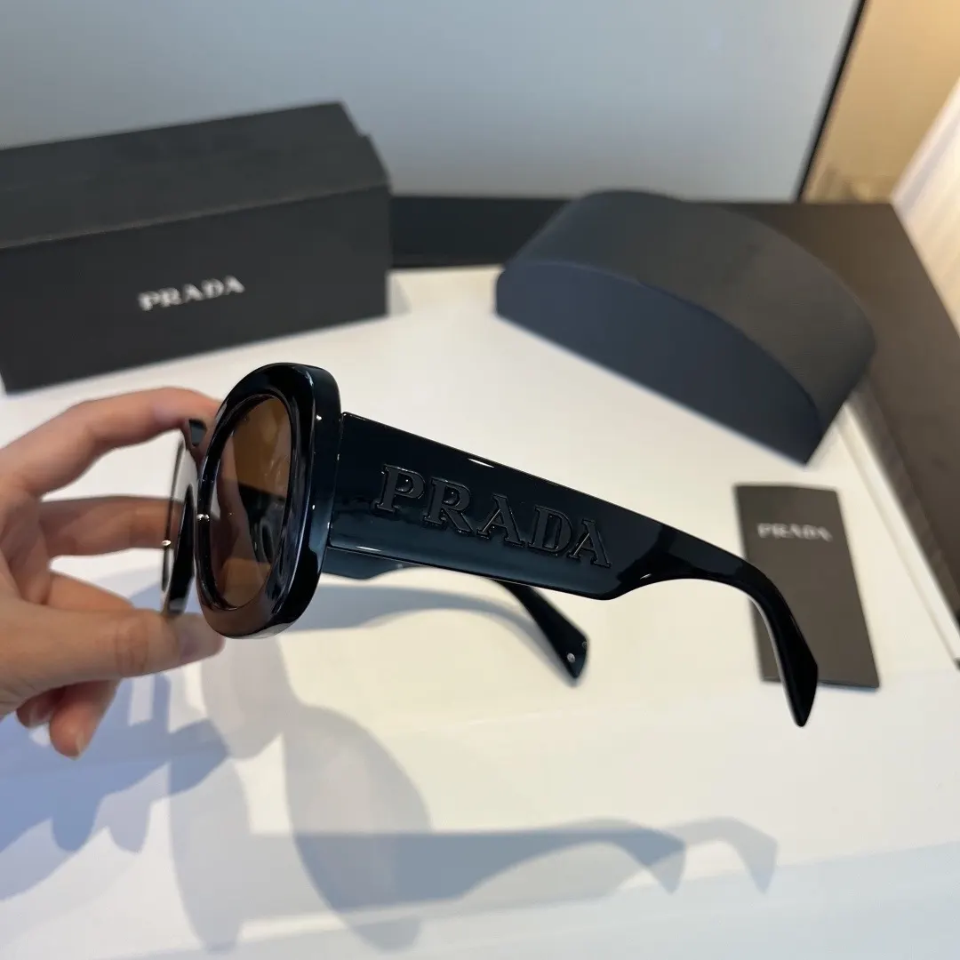 Prada 太阳眼镜 时尚遮阳 太阳镜