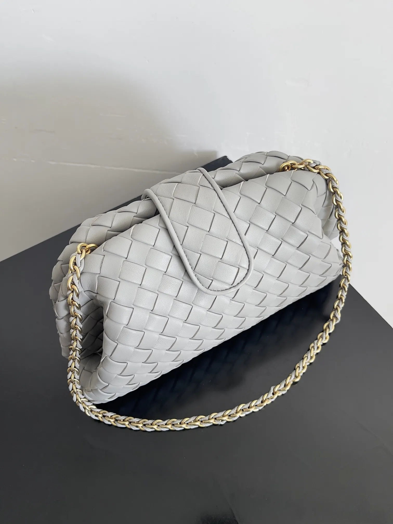 Bottega Veneta 鏈條包 精致鏈條款