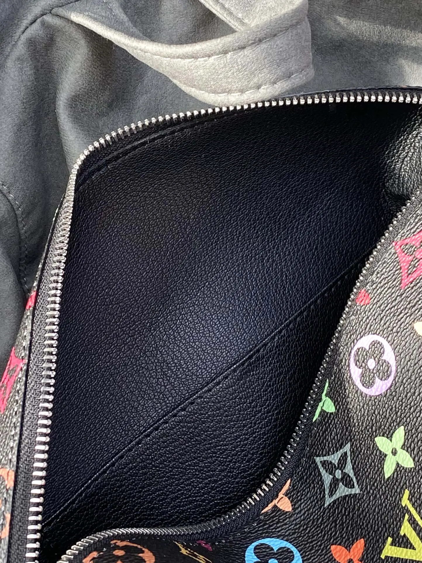 牛皮 黑彩 化妝包 便携收納款