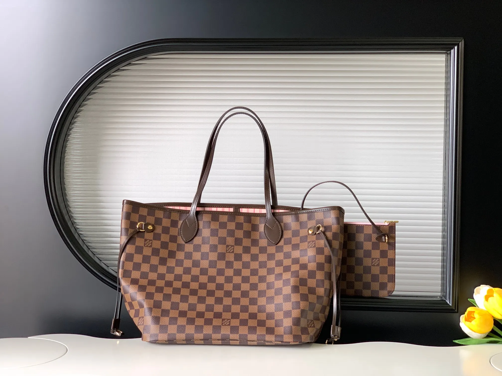 LV Neverfull 老花 金色 牛皮 手拿包 精致手拿款
