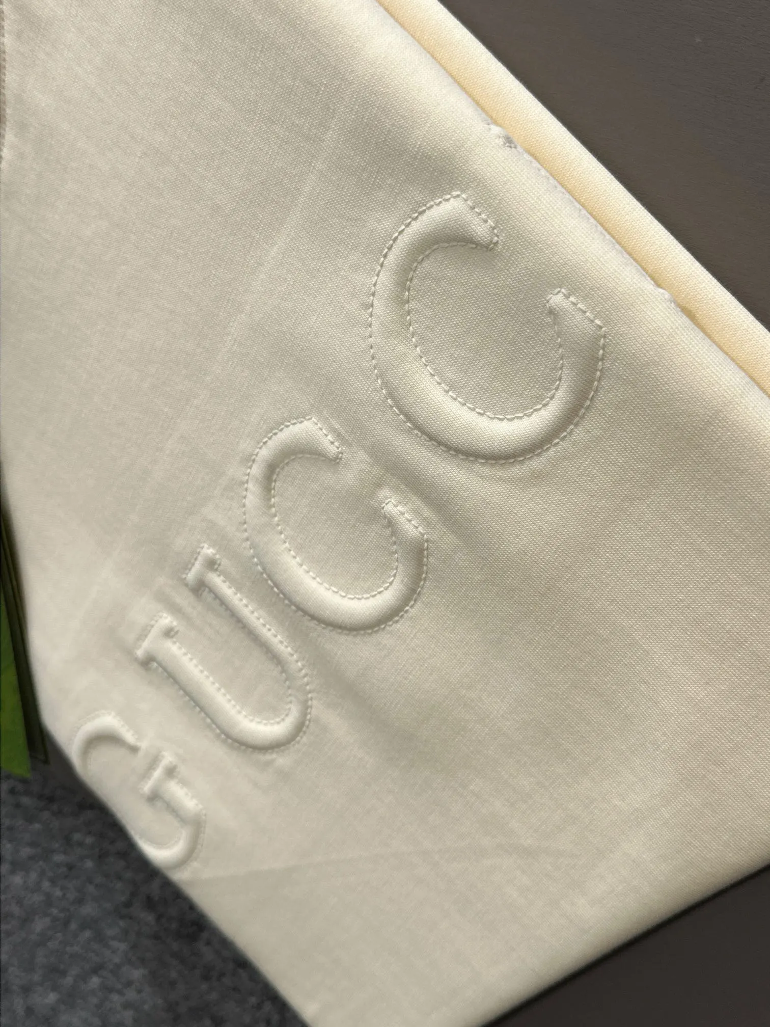 Gucci Logo印花短袖T恤