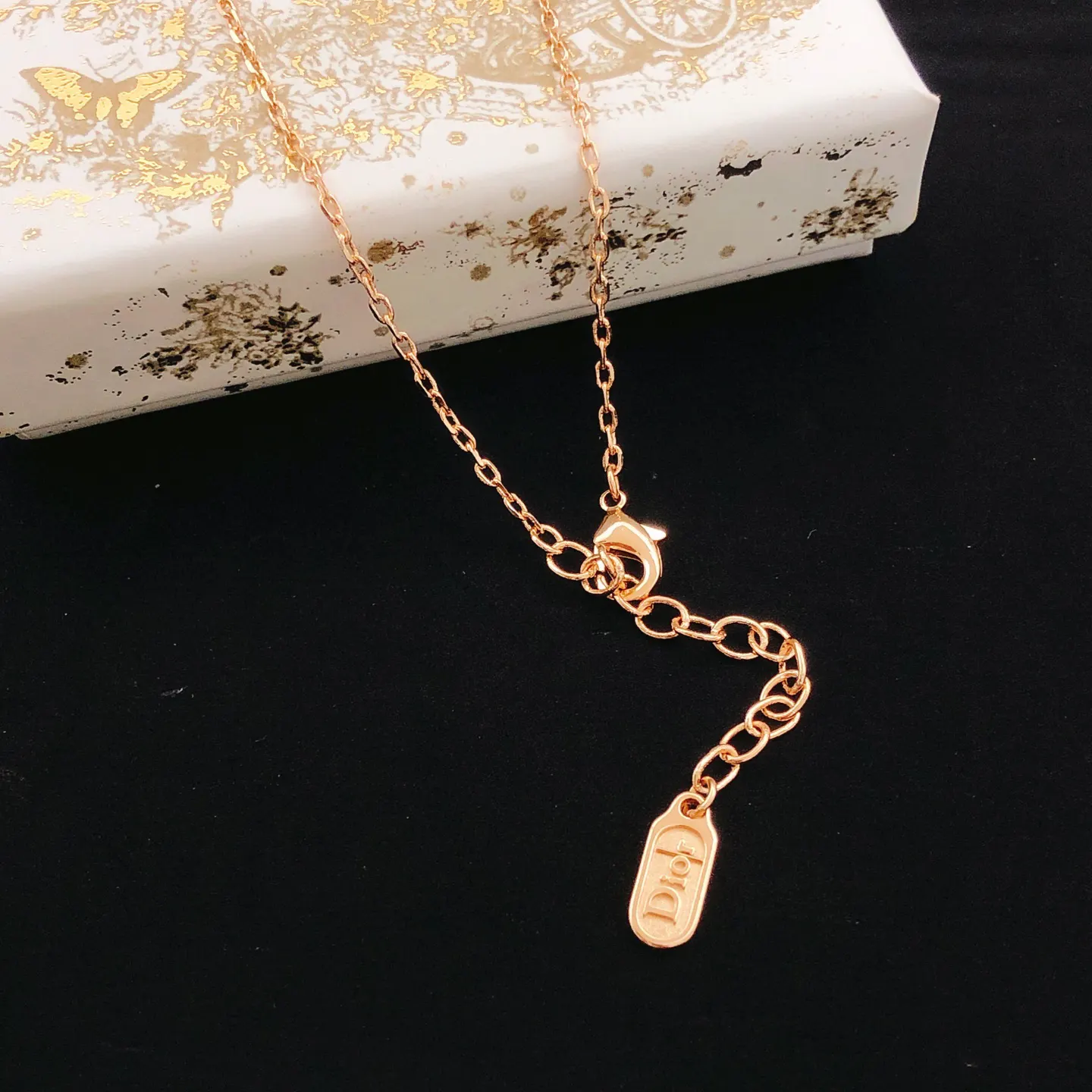 Dior 玫瑰金 金色 圆形 项链 精致锁骨链