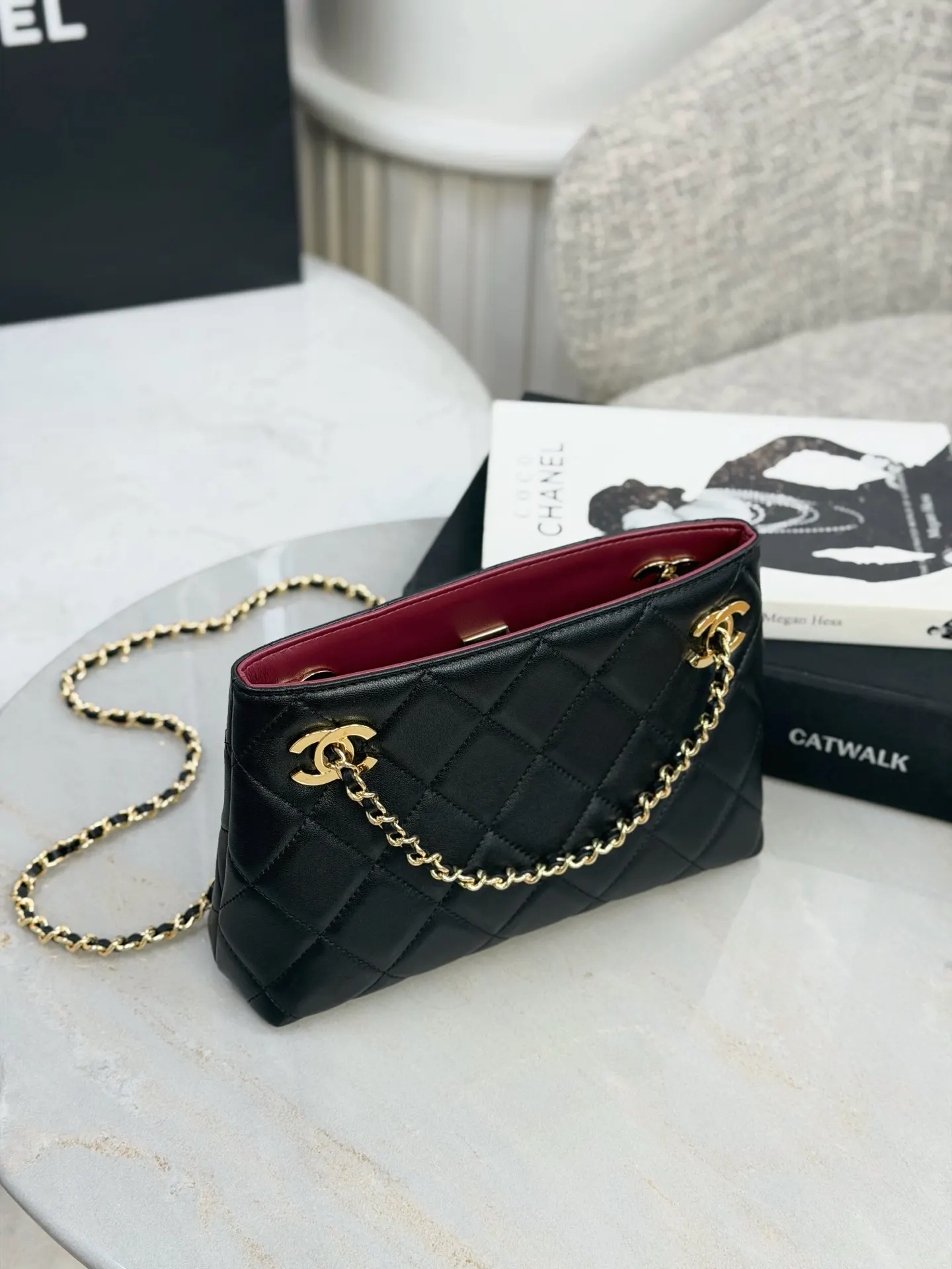 Chanel 羊皮托特购物包 手提单肩 托特包