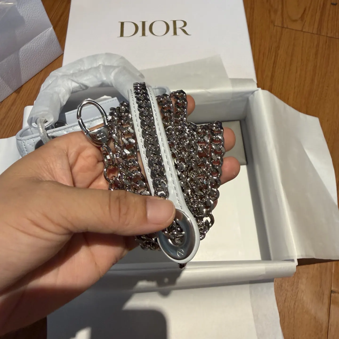 Dior Lady 藍色 羊皮 鏈條包 精致鏈條款(數字9) Dior Lady 藍色 羊皮 鏈條包 精致鏈條款(數字9)