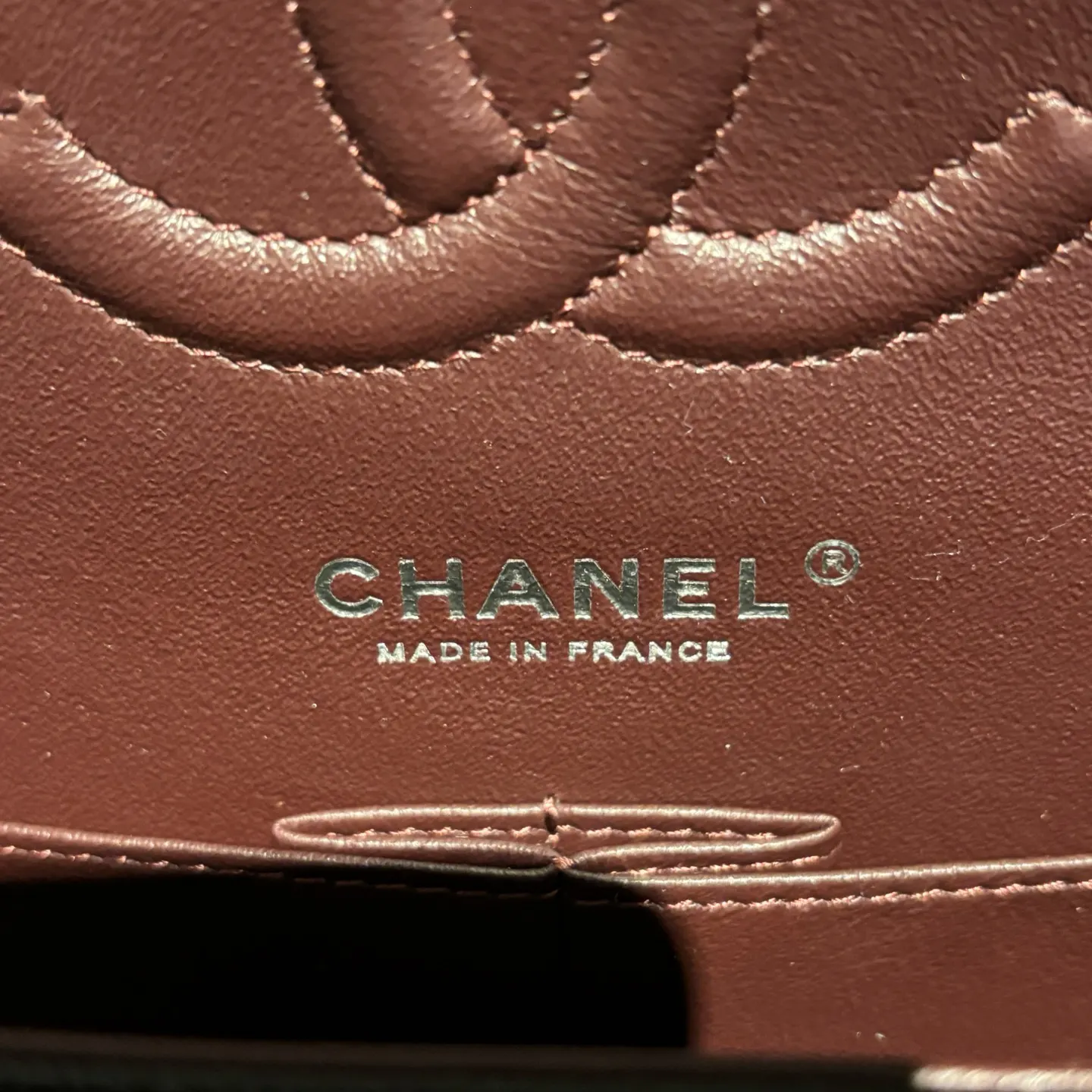 CHANEL 渠道级CF 最新 hass皮 斜背包 輕便斜挎款