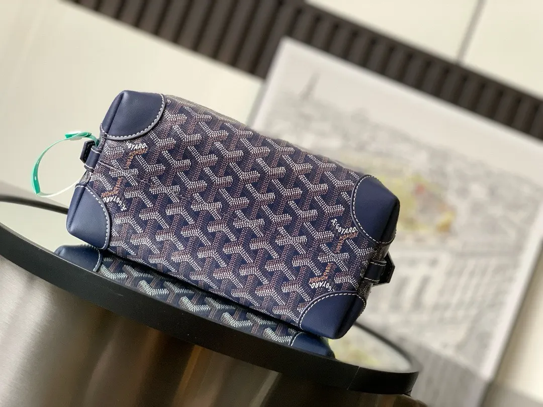 Cosmetic Pouch