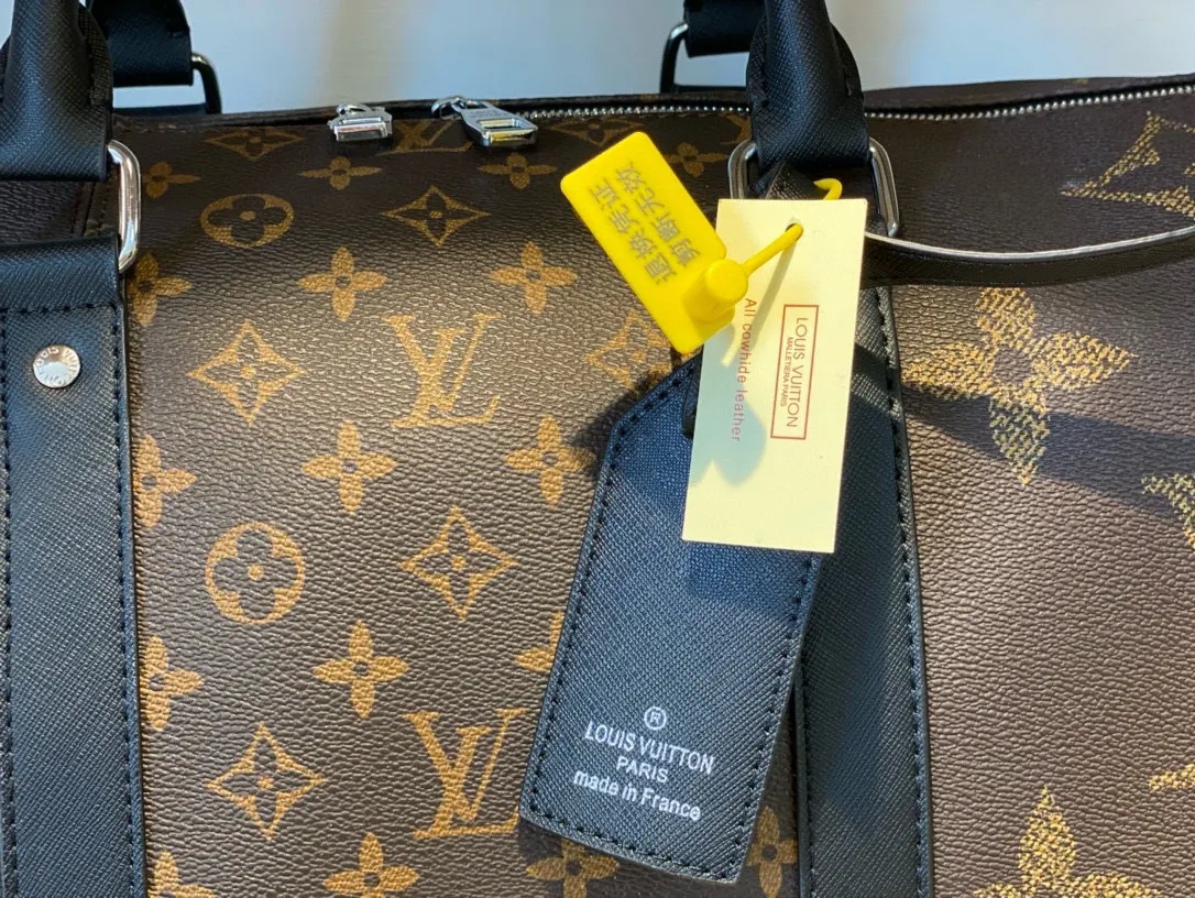 黑色 白色 尼龙 旅行包 大容量旅行款