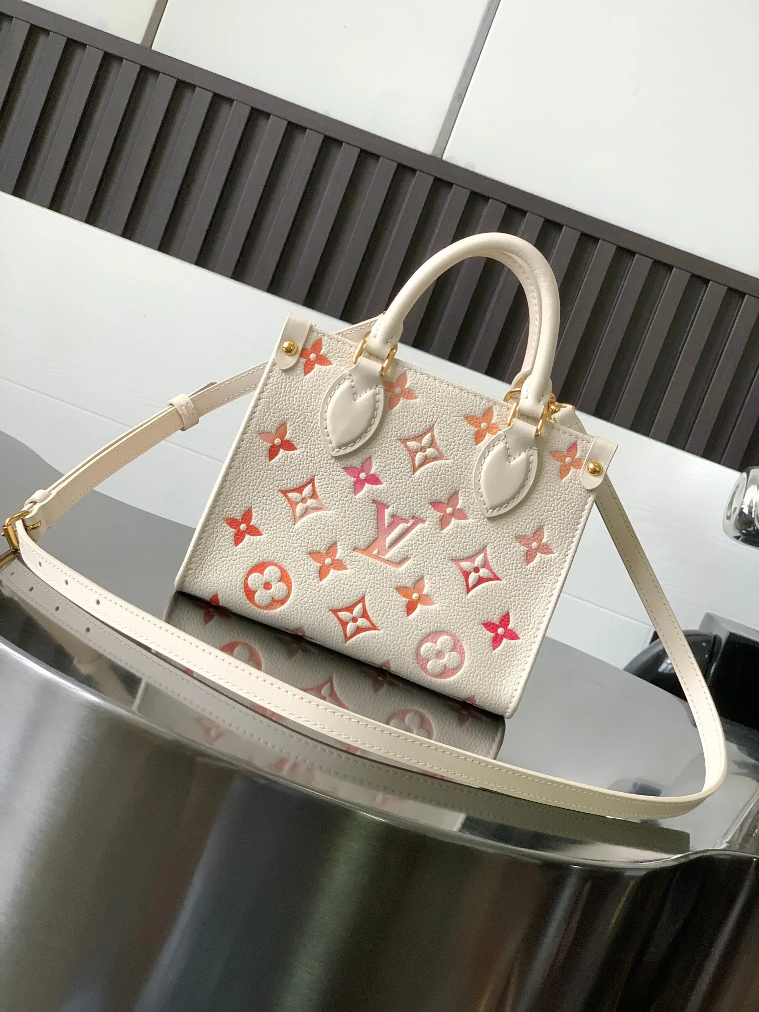 Top Handle Bag Commuter Leather