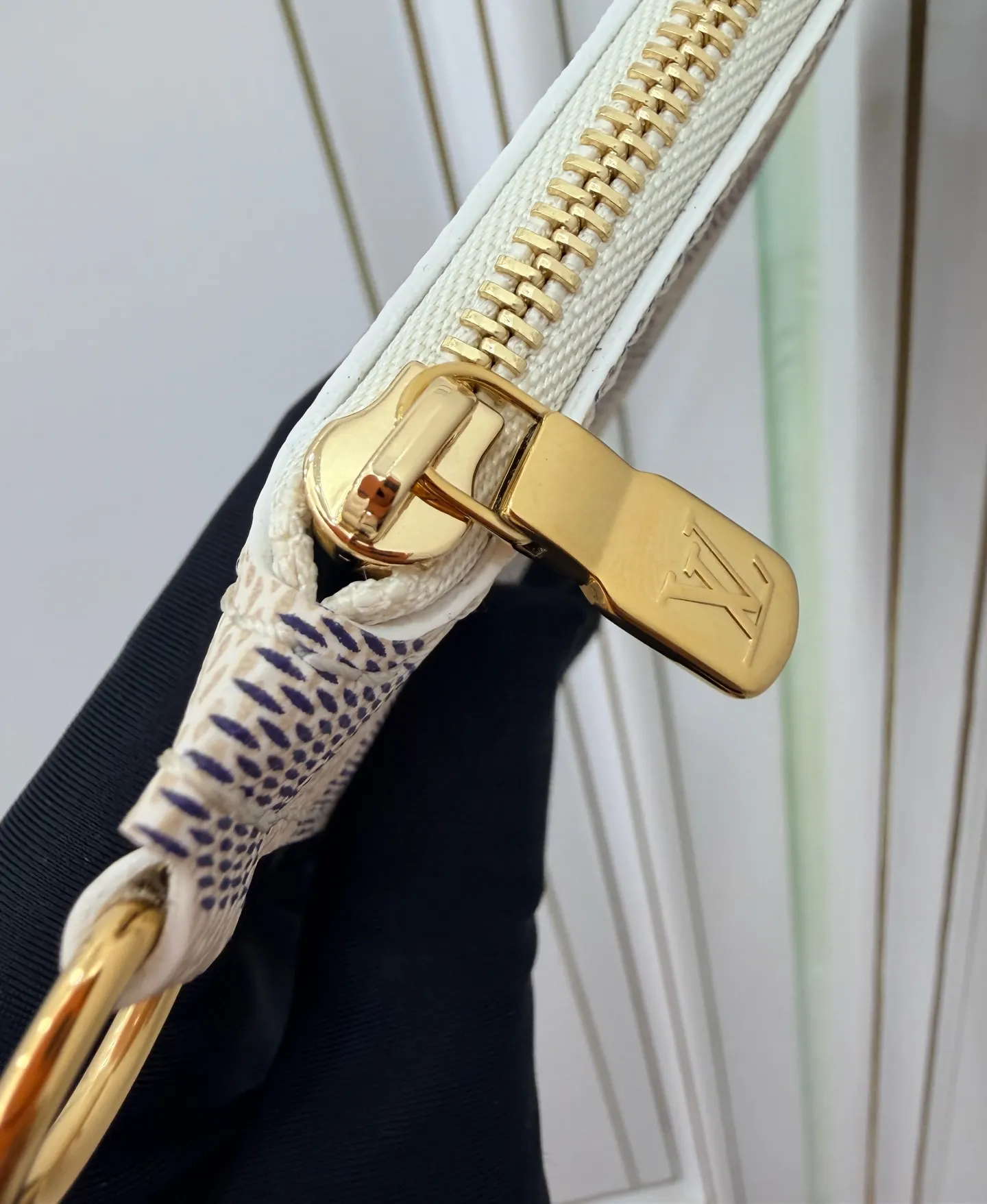 Fashion Item Travel