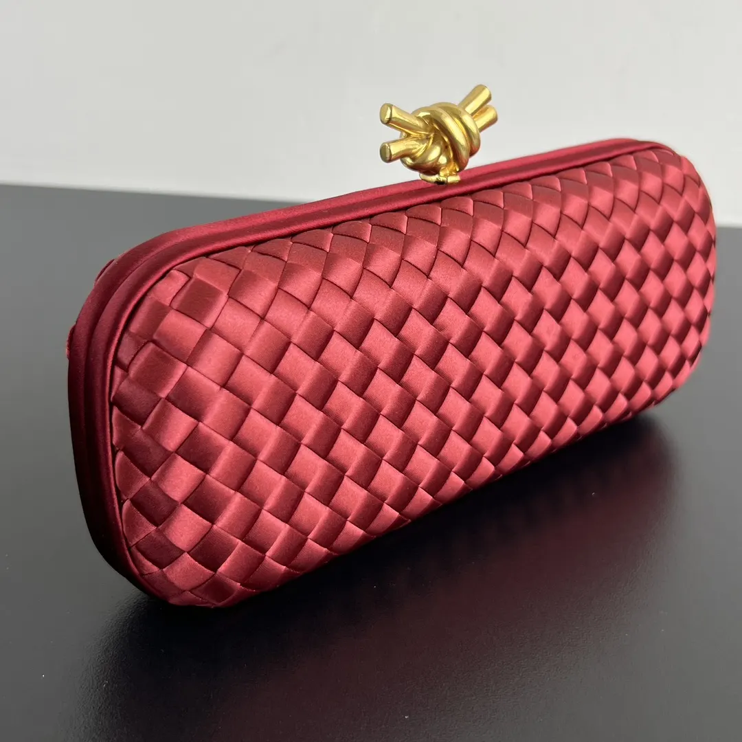 Bottega Veneta 化妝包 便携收納款