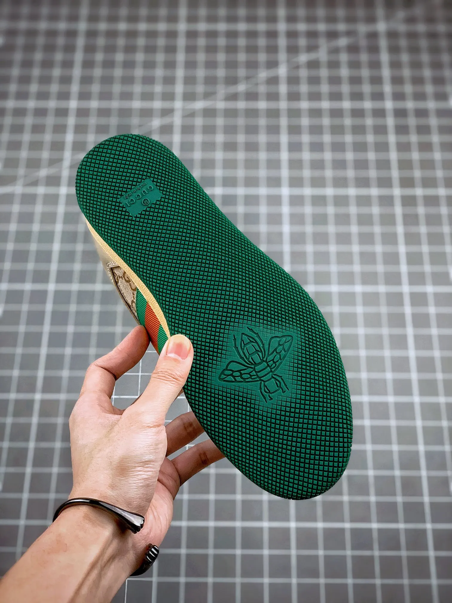 Gucci Logo休闲运动鞋