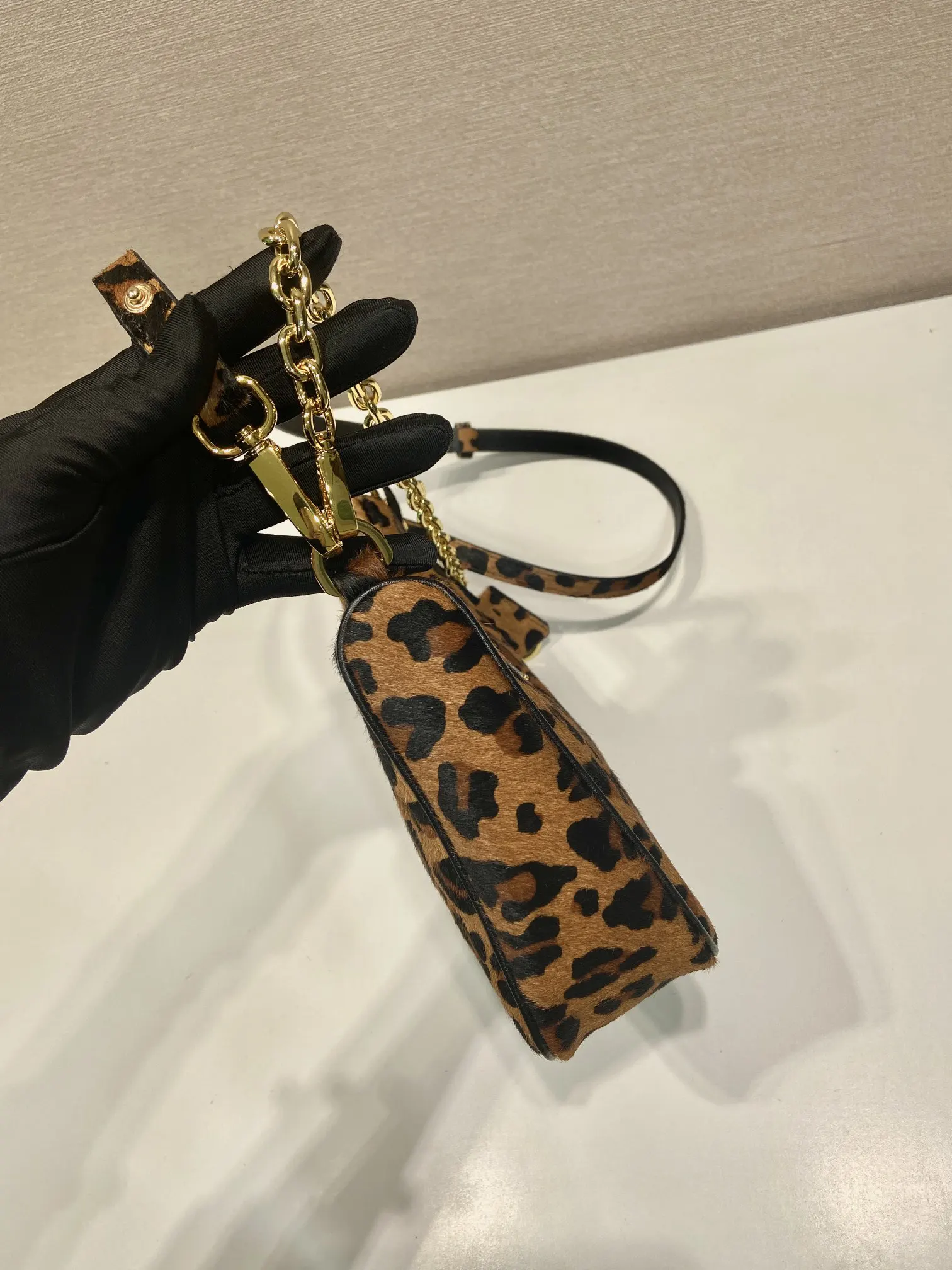 Hobo 皮革 又是一款永时 赶紧入手吧 长 高 腋下包 复古腋下背款