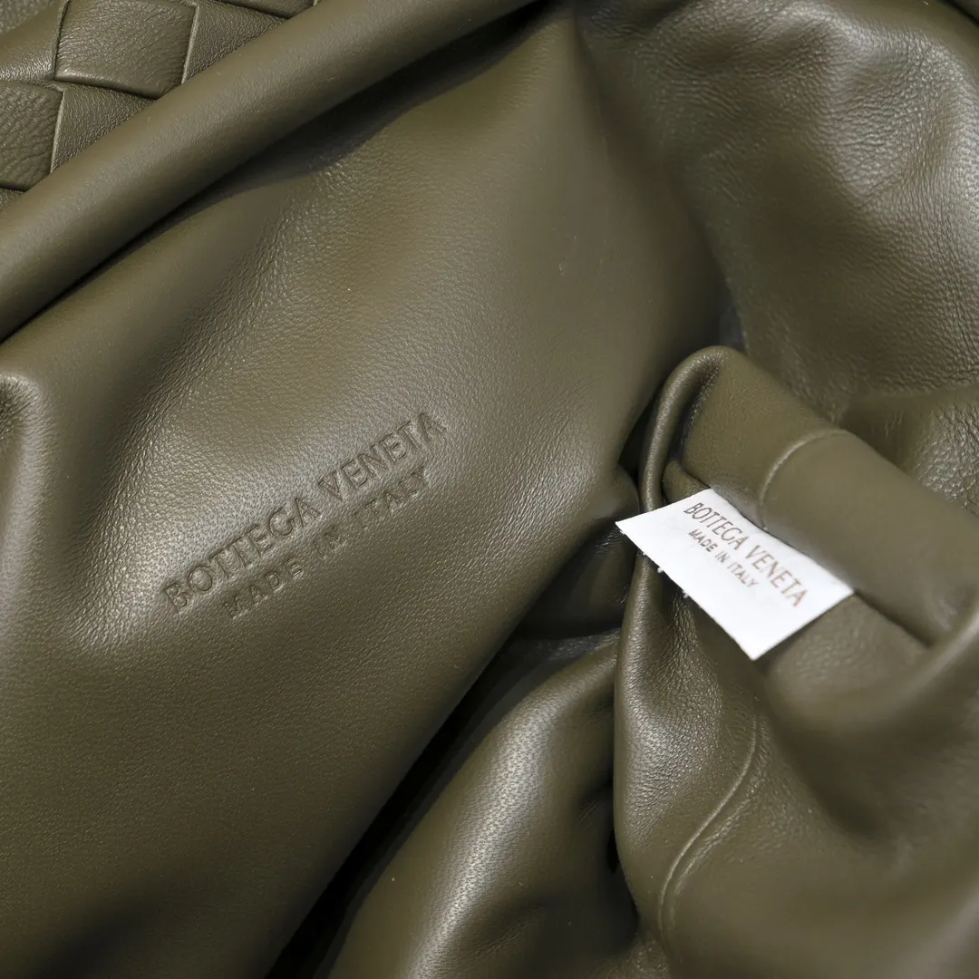 Bottega Veneta 羊皮 鏈條包 精致鏈條款