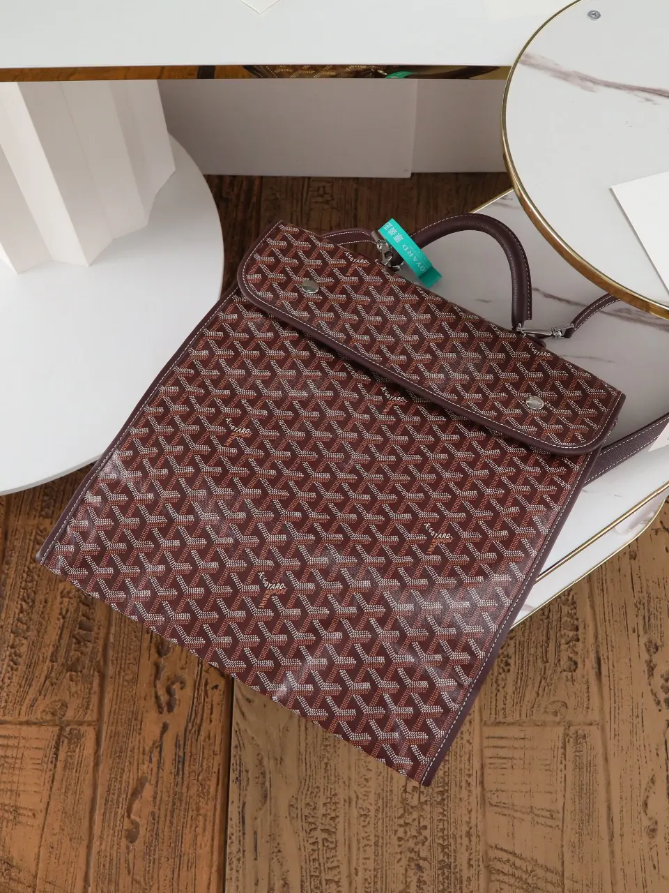 Goyard saint léger包就是一个典型的例子 双肩包 实用双肩款