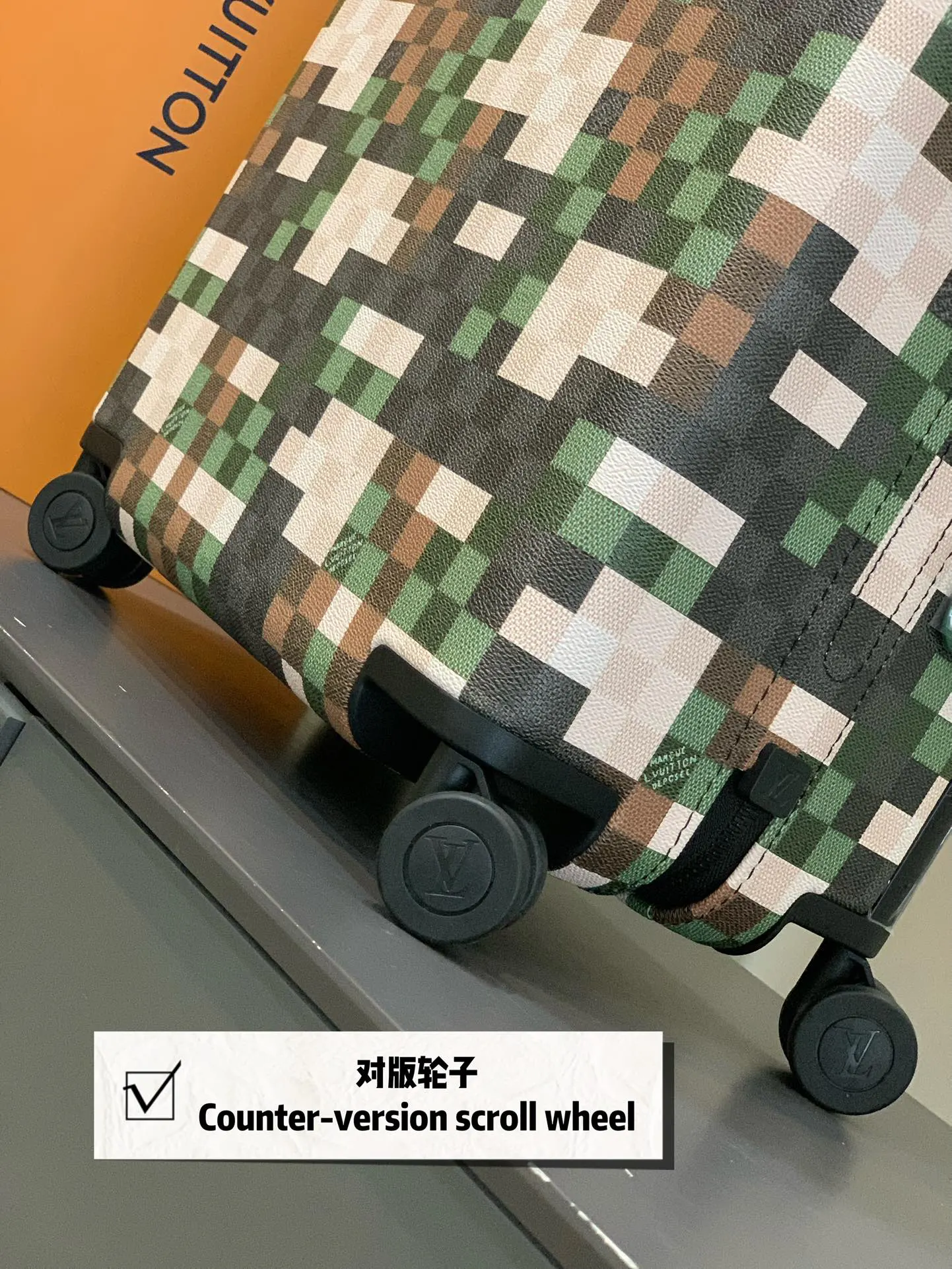 灰色 銀色 拉杆真皮包裹 行李箱 旅行拉杆款 輕便出行款(數字9) 灰色 銀色 拉杆真皮包裹 行李箱 旅行拉杆款 輕便出行款(數字9)
