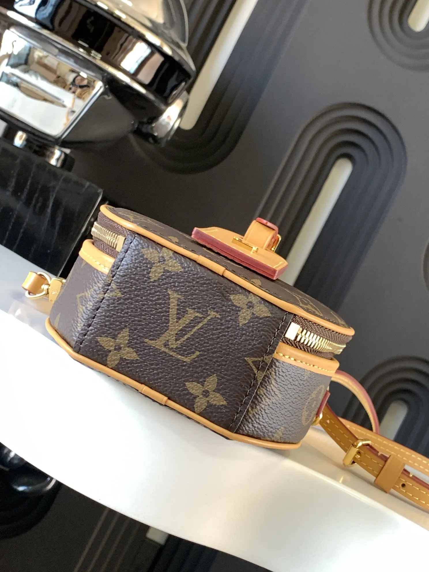 LV M44699 包袋 精选款