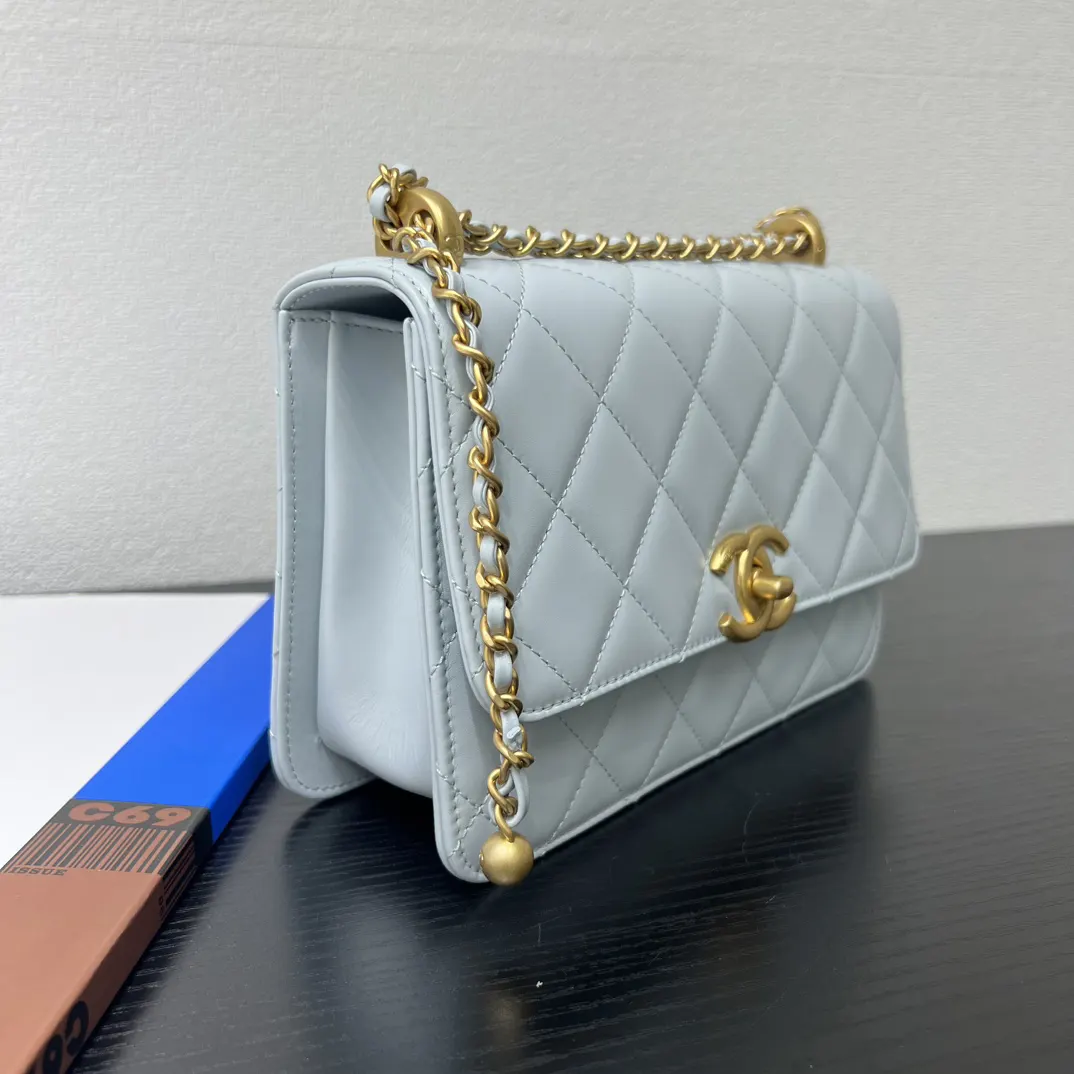 Chanel 小牛皮22 Bag鏈條包 單肩斜挎