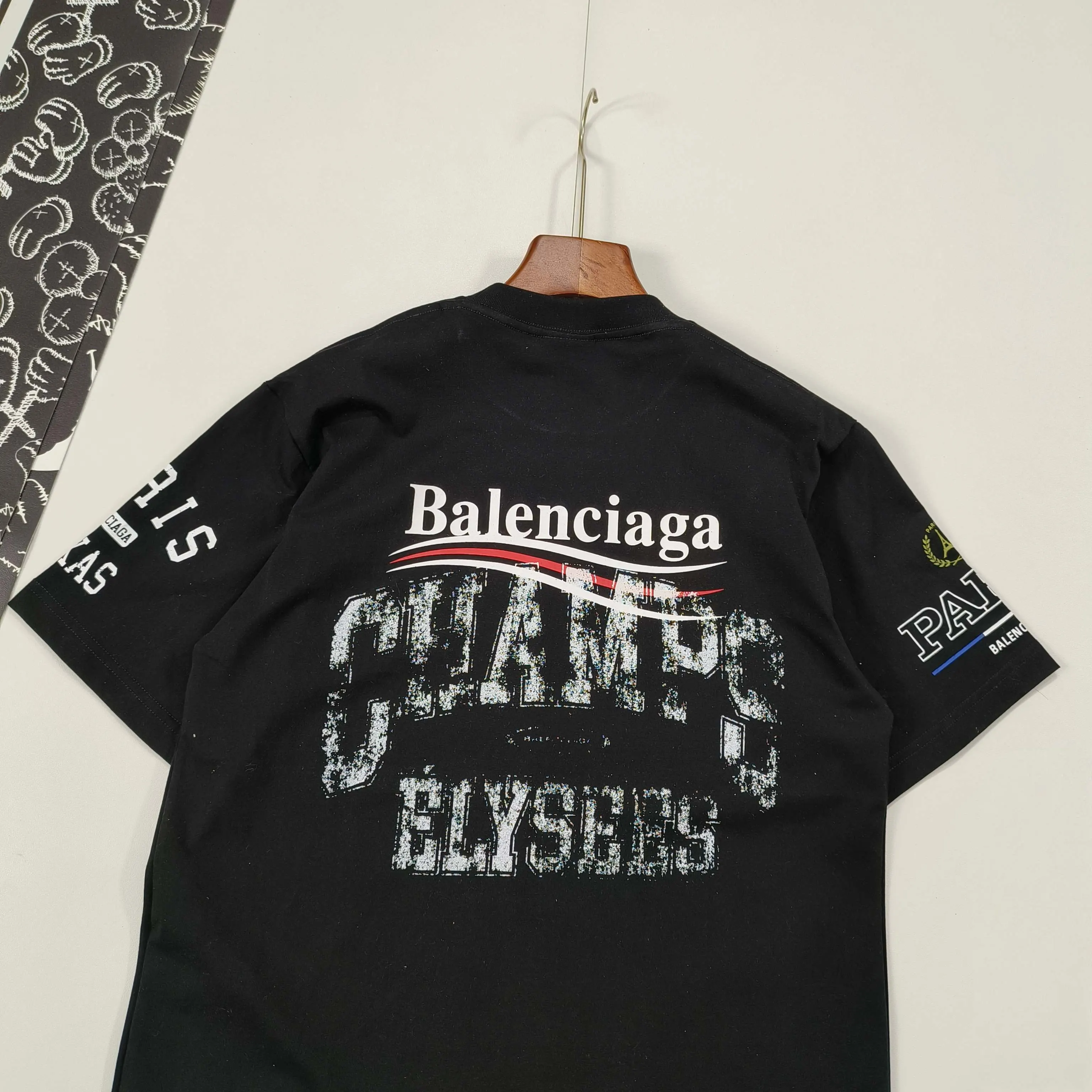 Balenciaga 黑色 純棉 短袖T恤(數字4) Balenciaga 黑色 純棉 短袖T恤(數字4)