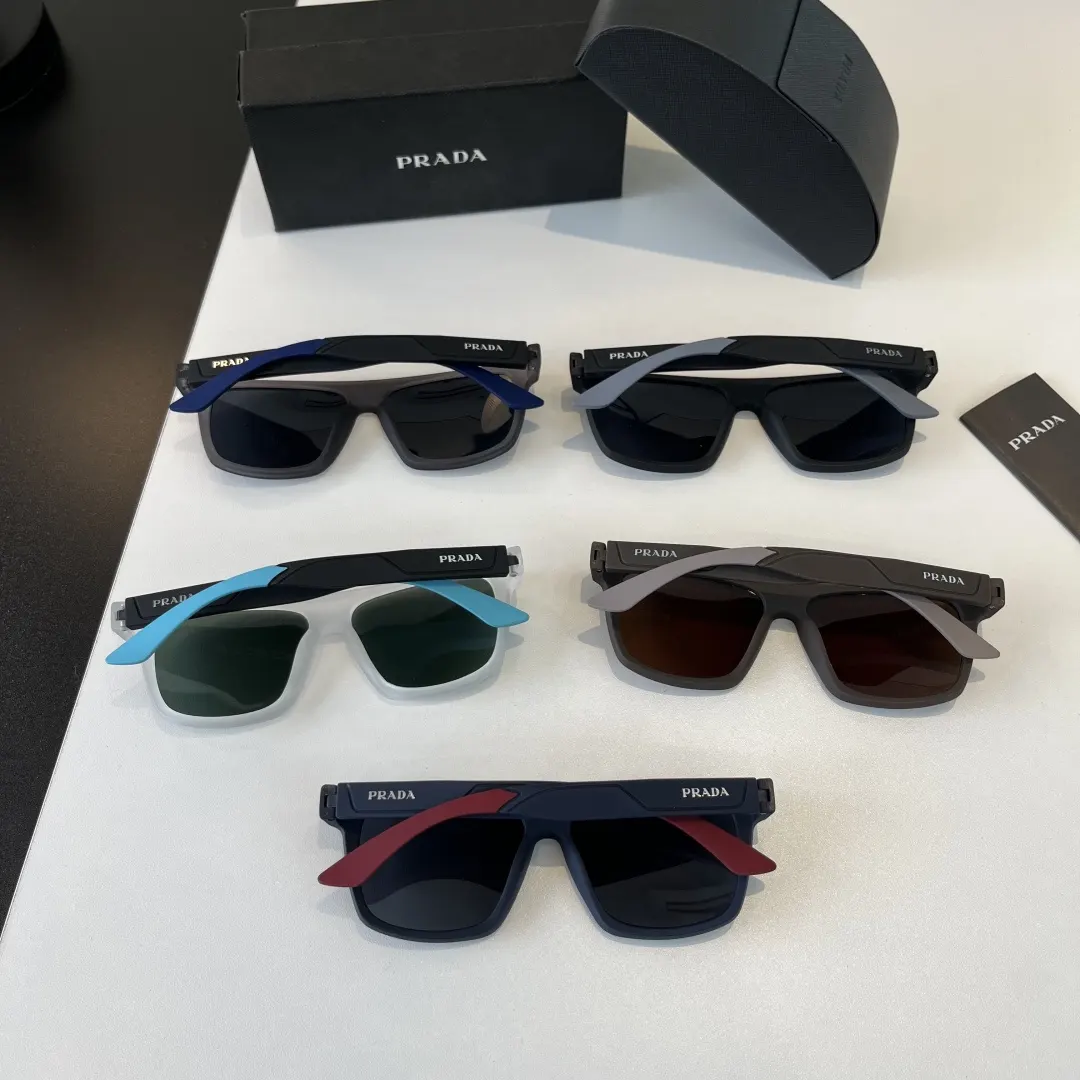 Prada 太阳眼镜 时尚遮阳 太阳镜