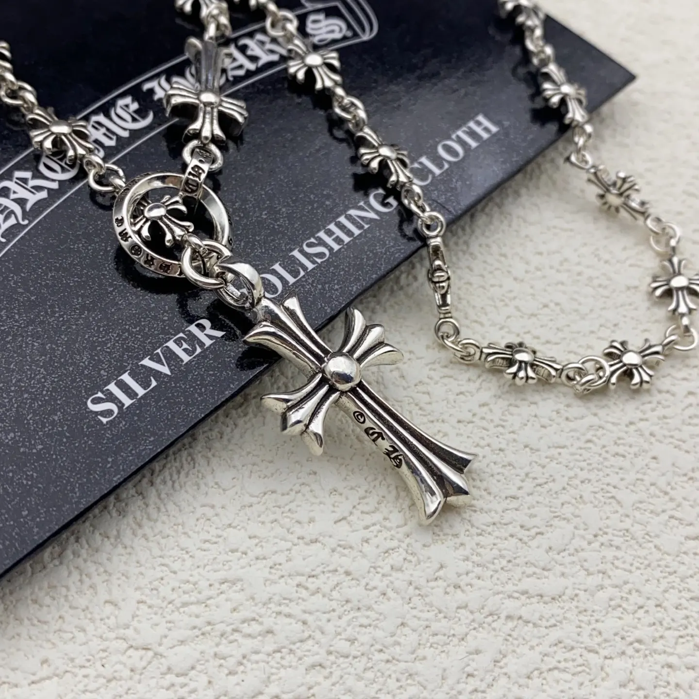 Chrome Hearts 項鍊 精致锁骨链款