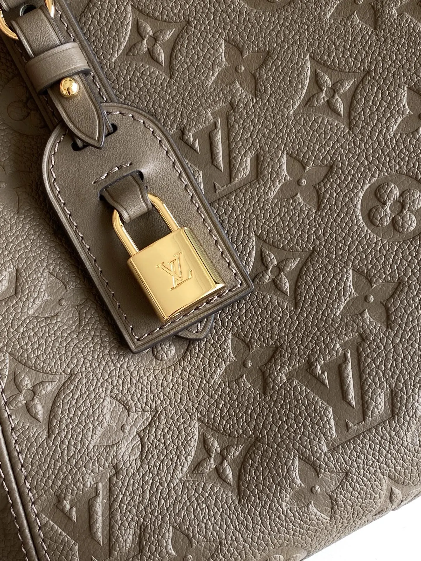 LV Hobo 黑色 灰色 牛皮 托特包 大容量托特款