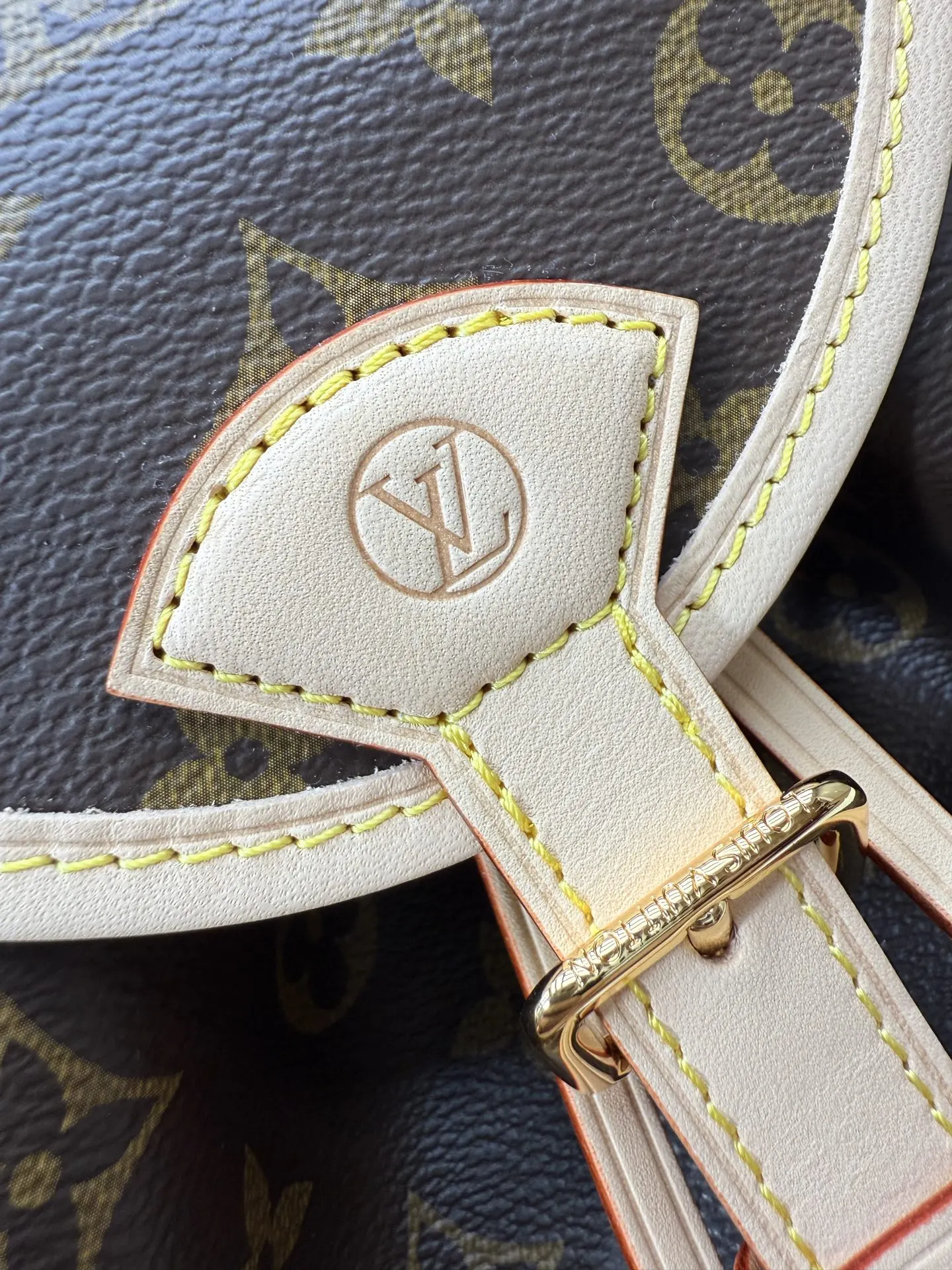 LV 老花 帆布 双肩包 实用双肩款
