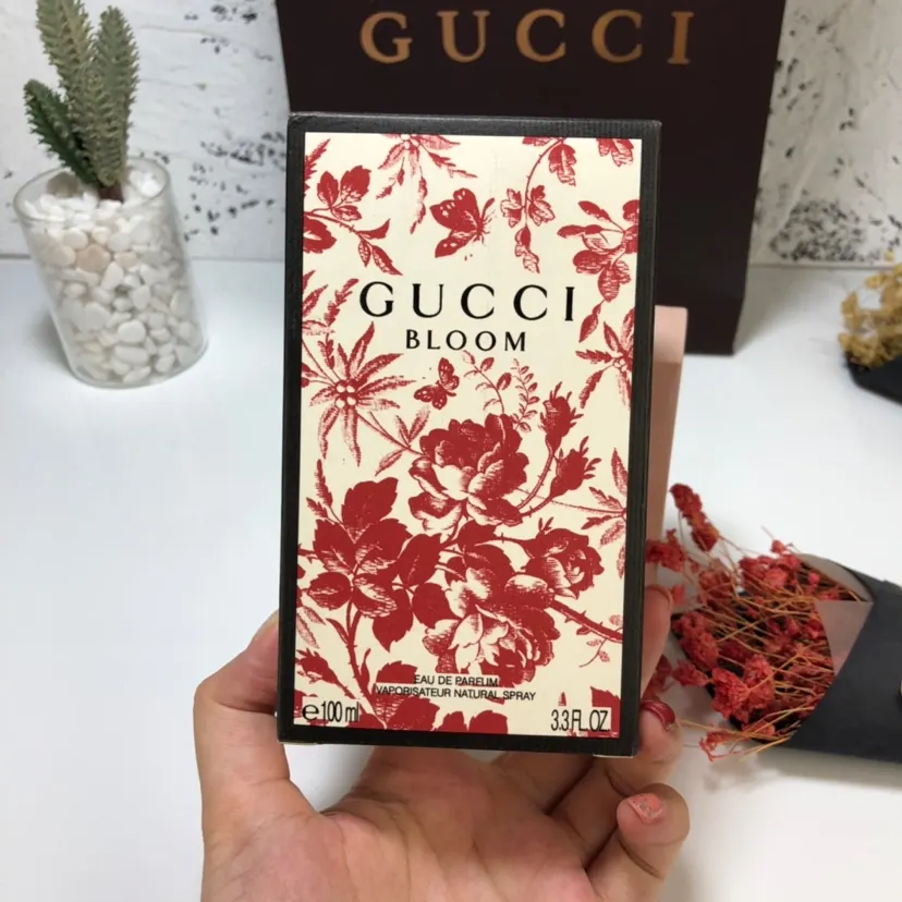 Gucci Bloom 花悅系列紅色花卉女士香水禮盒