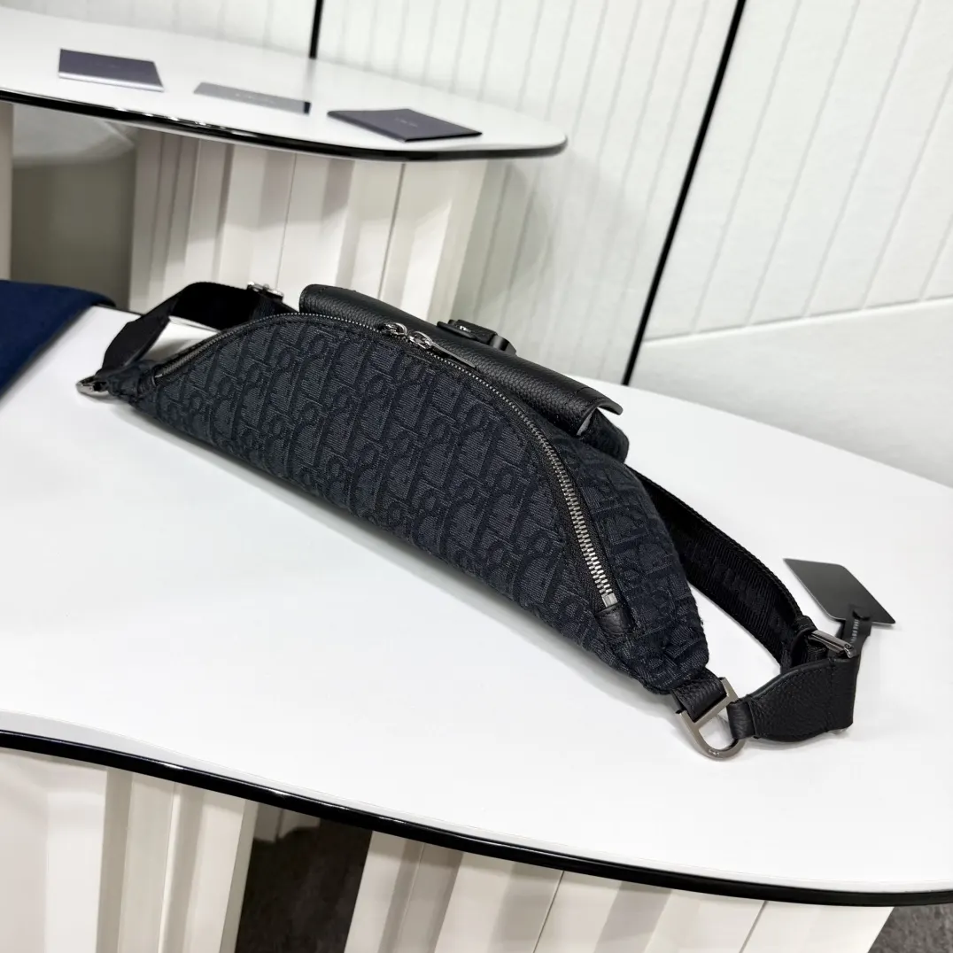 Black Organizer Pouch Travel Leather