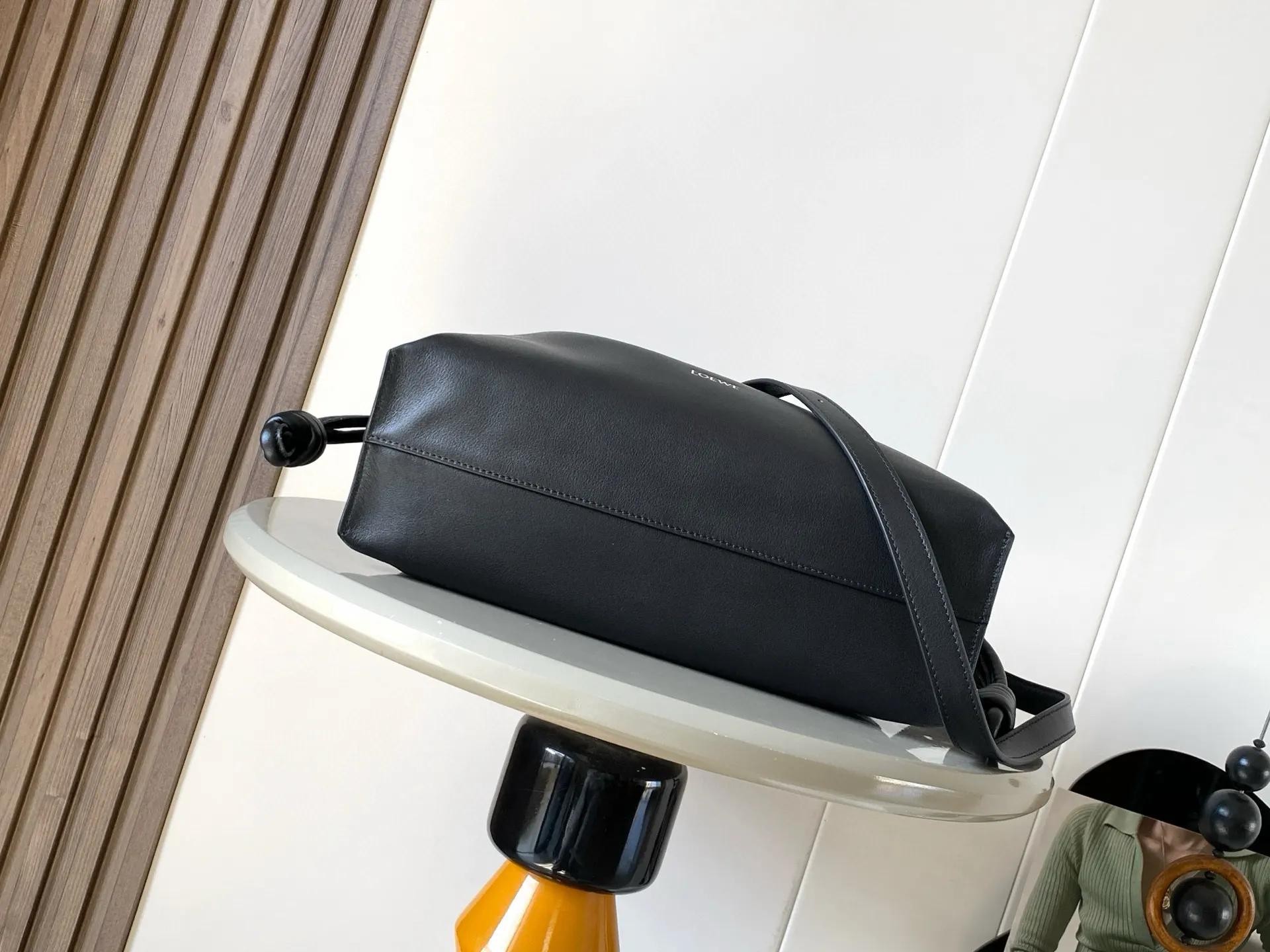 Loewe 黑色 小牛皮 托特包 大容量托特款