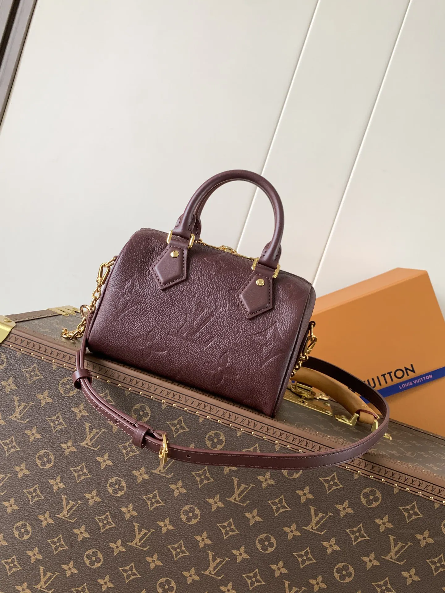 LV Speedy 黑色 米白 牛皮 收纳包 旅行收纳款