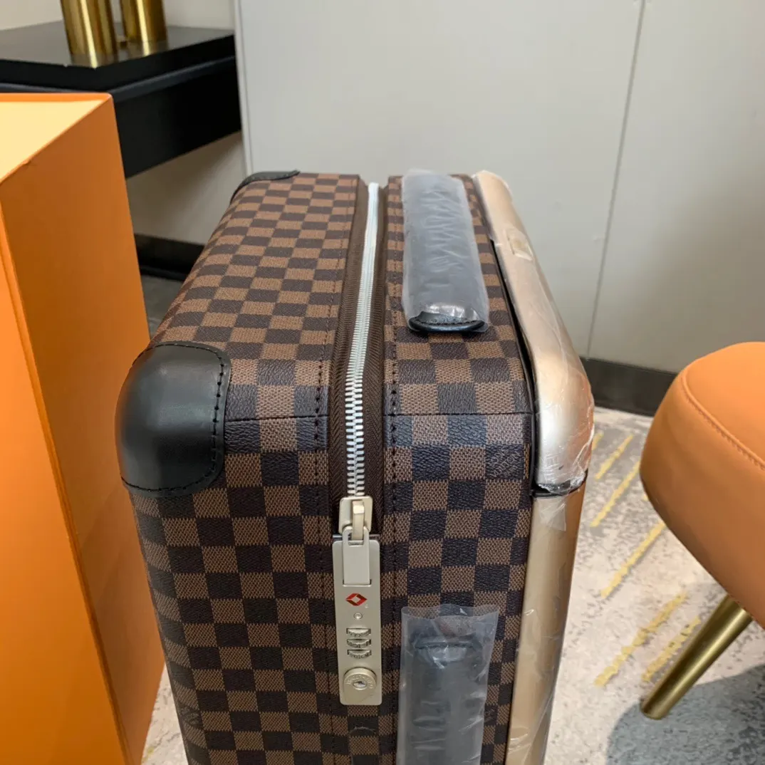 LV HORIZON 四轮拉杆箱 5厘米 邂逅奢华四轮拉 行李箱 旅行拉杆款 轻便出行款