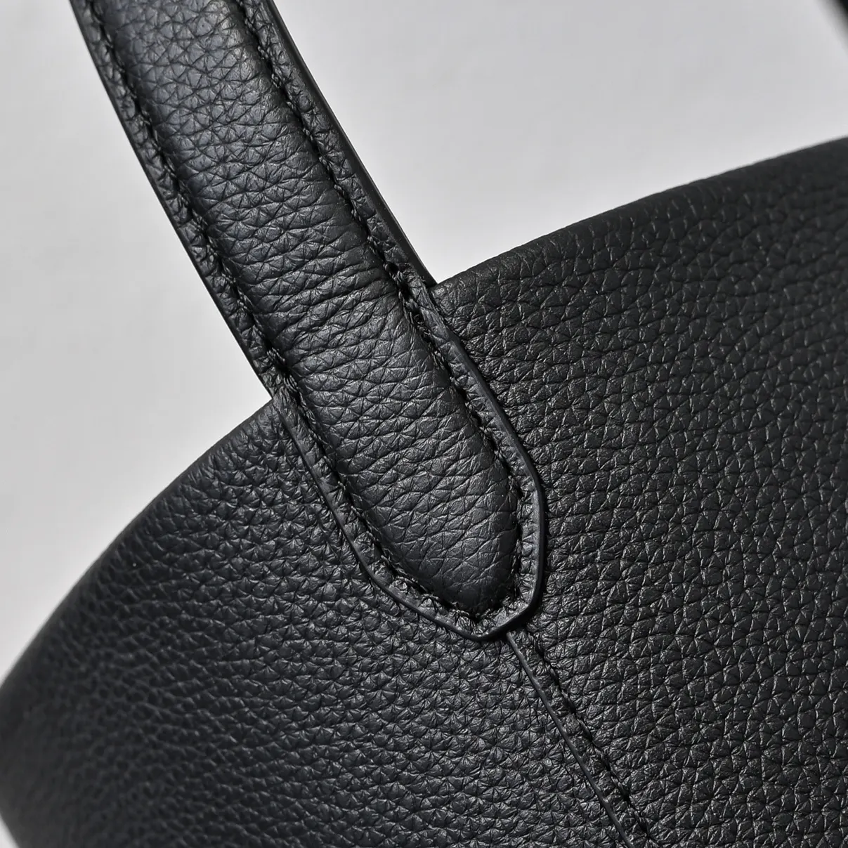 Bucket Bag Casual Leather Image 9 Bucket Bag Casual Leather Image 9