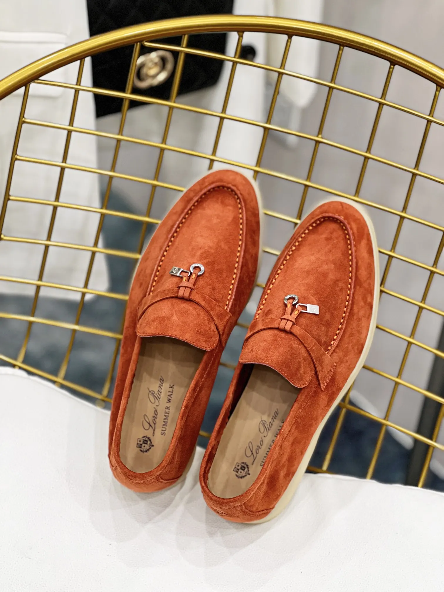 Hermès 运动鞋