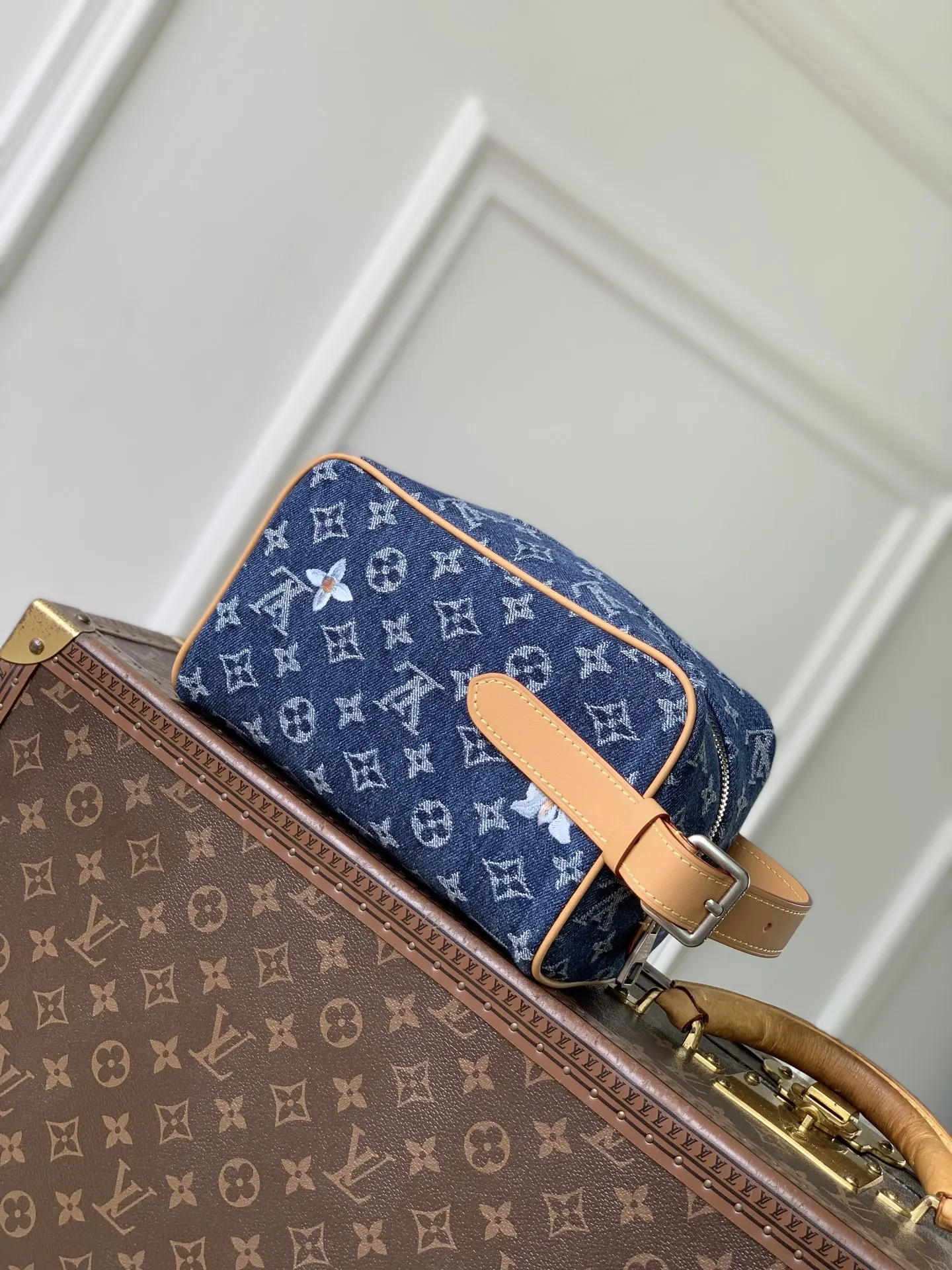 Organizer Pouch Travel Leather