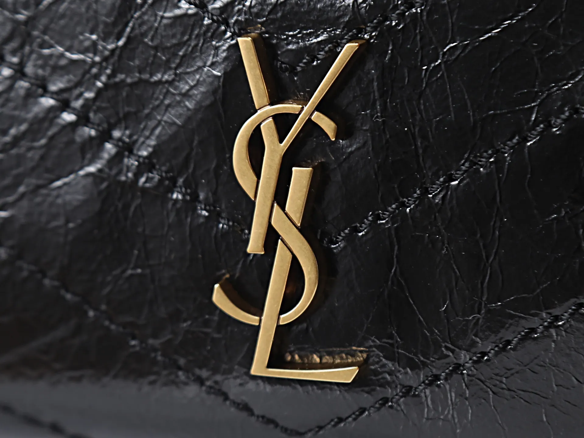 YSL 牛皮 链条包 精致链条款