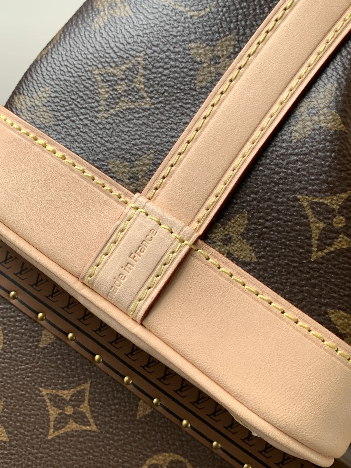 LV 老花 牛皮 老花 白格 钢扣钢 收纳包 旅行收纳款
