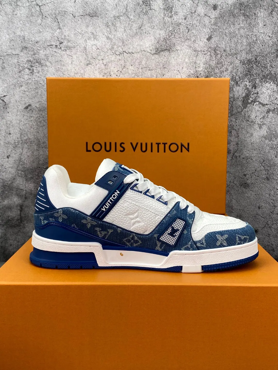 LV 蓝白拼色低帮运动鞋 休闲百搭款｜ORBUYBAG 岚奢包高端时尚精品