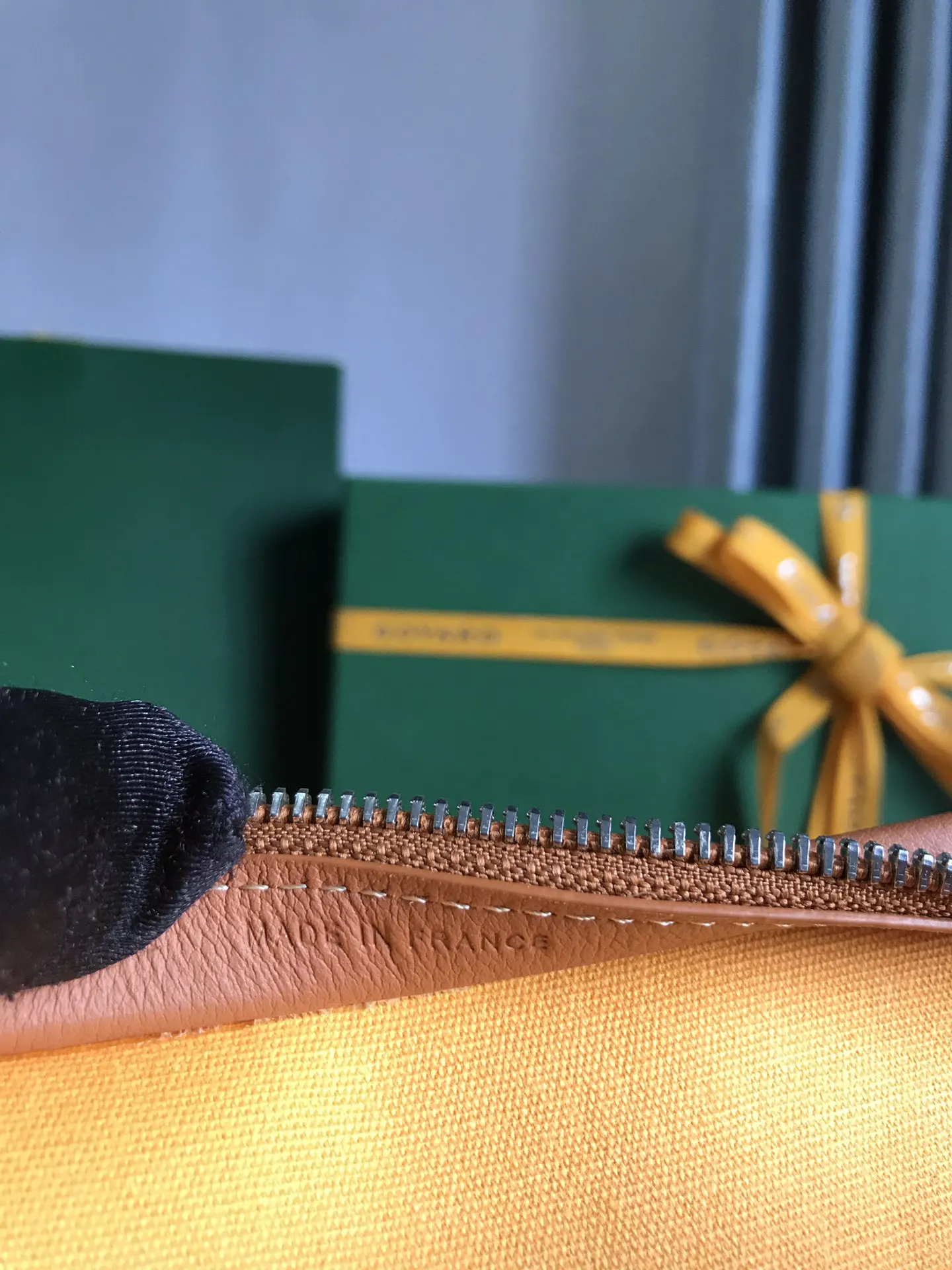 Goyard 黃色 牛皮 手拿包 精致手拿款