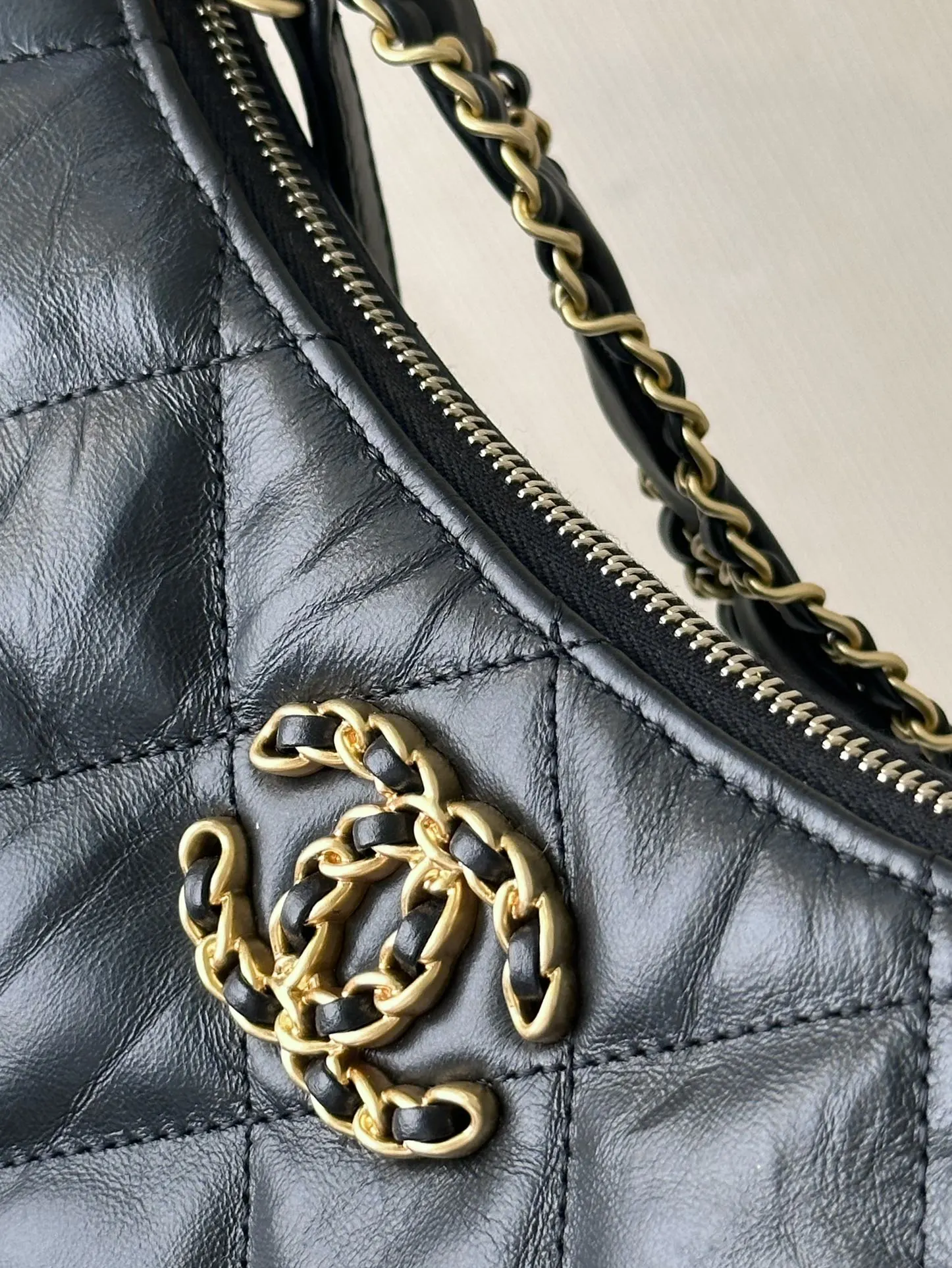 Chanel Hobo Shoulder Bag Vintage Leather