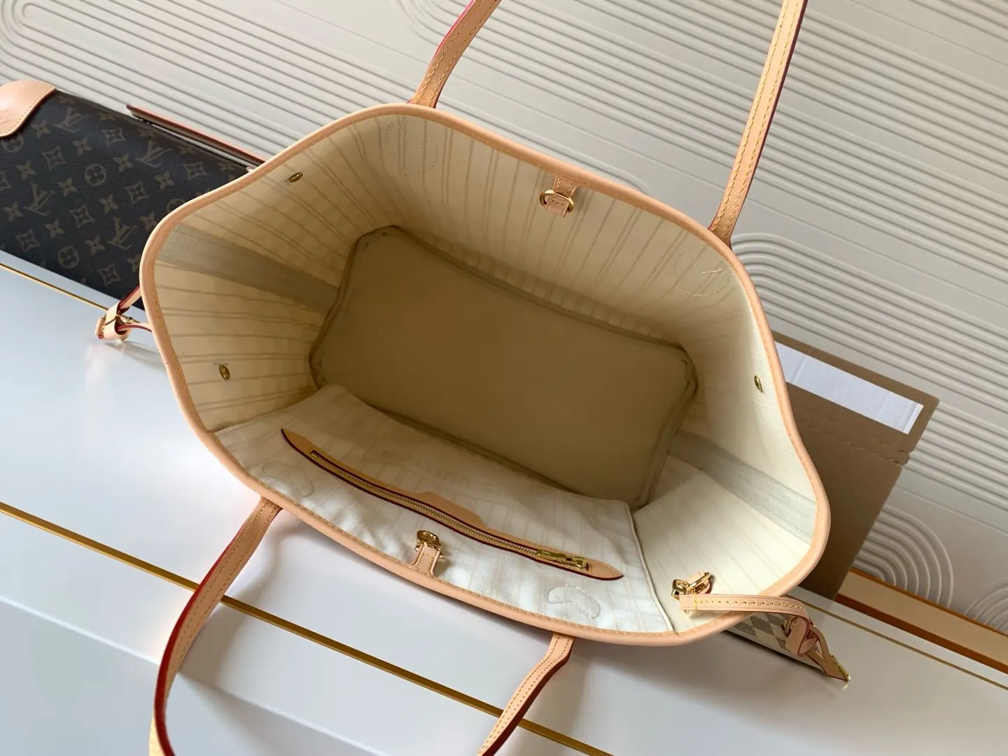 Neverfull 牛皮 托特包 大容量托特款