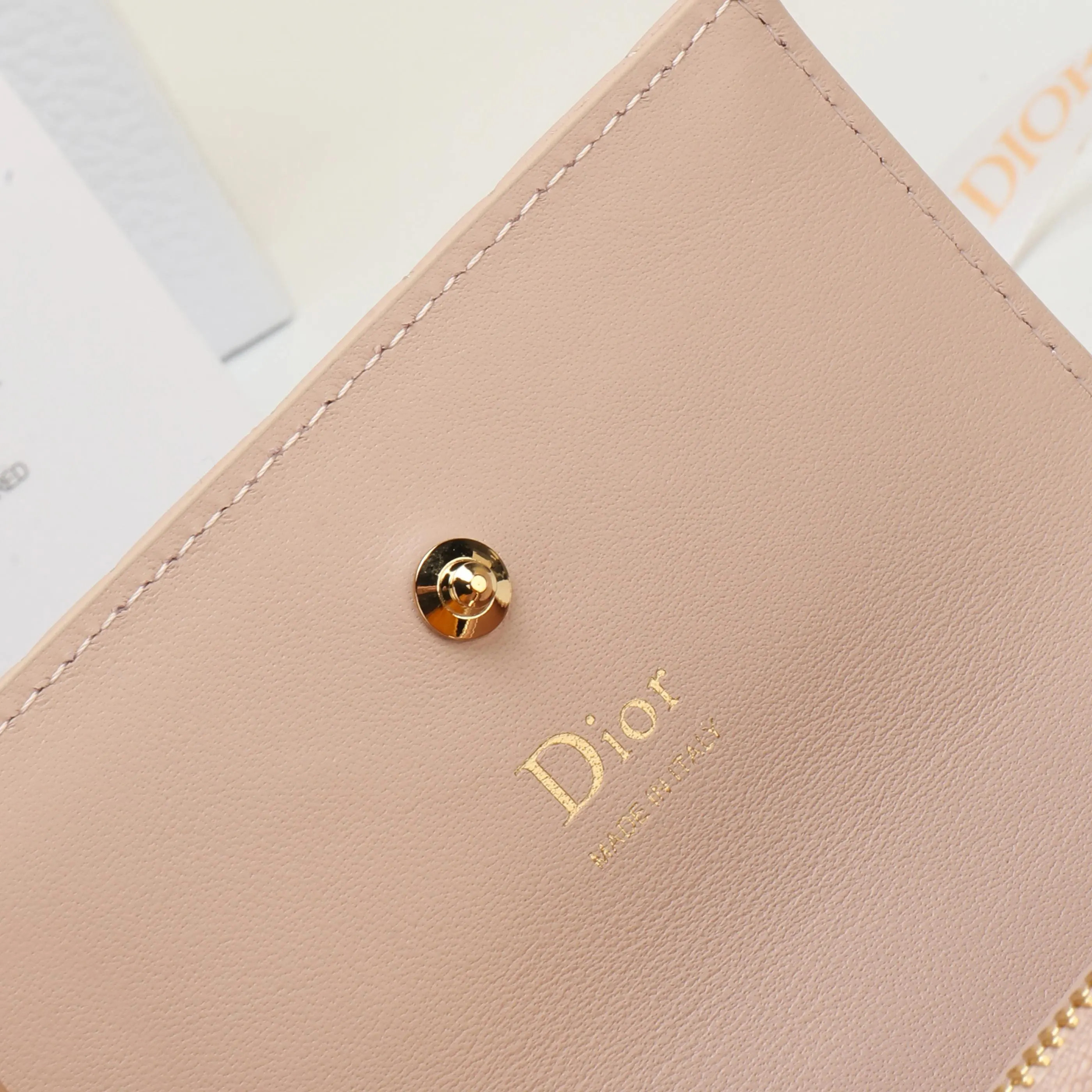 Dior Lady Dior 粉色 皮革 钱包