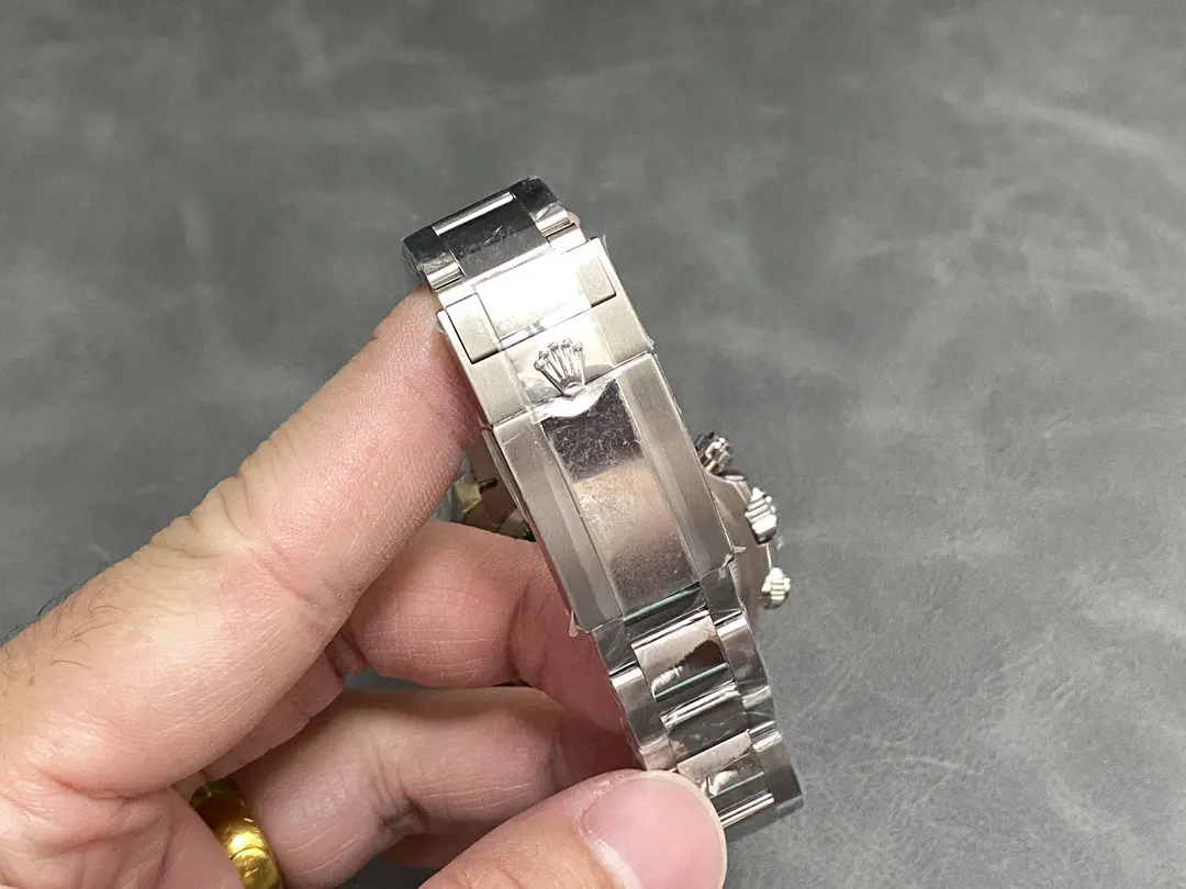 Rolex 黑白陶 迪通拿 平民版 目前最稳定的对 手表 经典腕表款