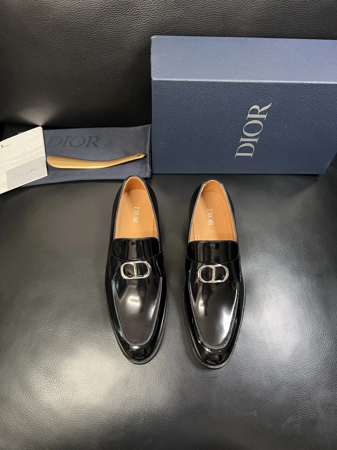 Dior Lady Dior 银白色手提斜挎包 金扣款