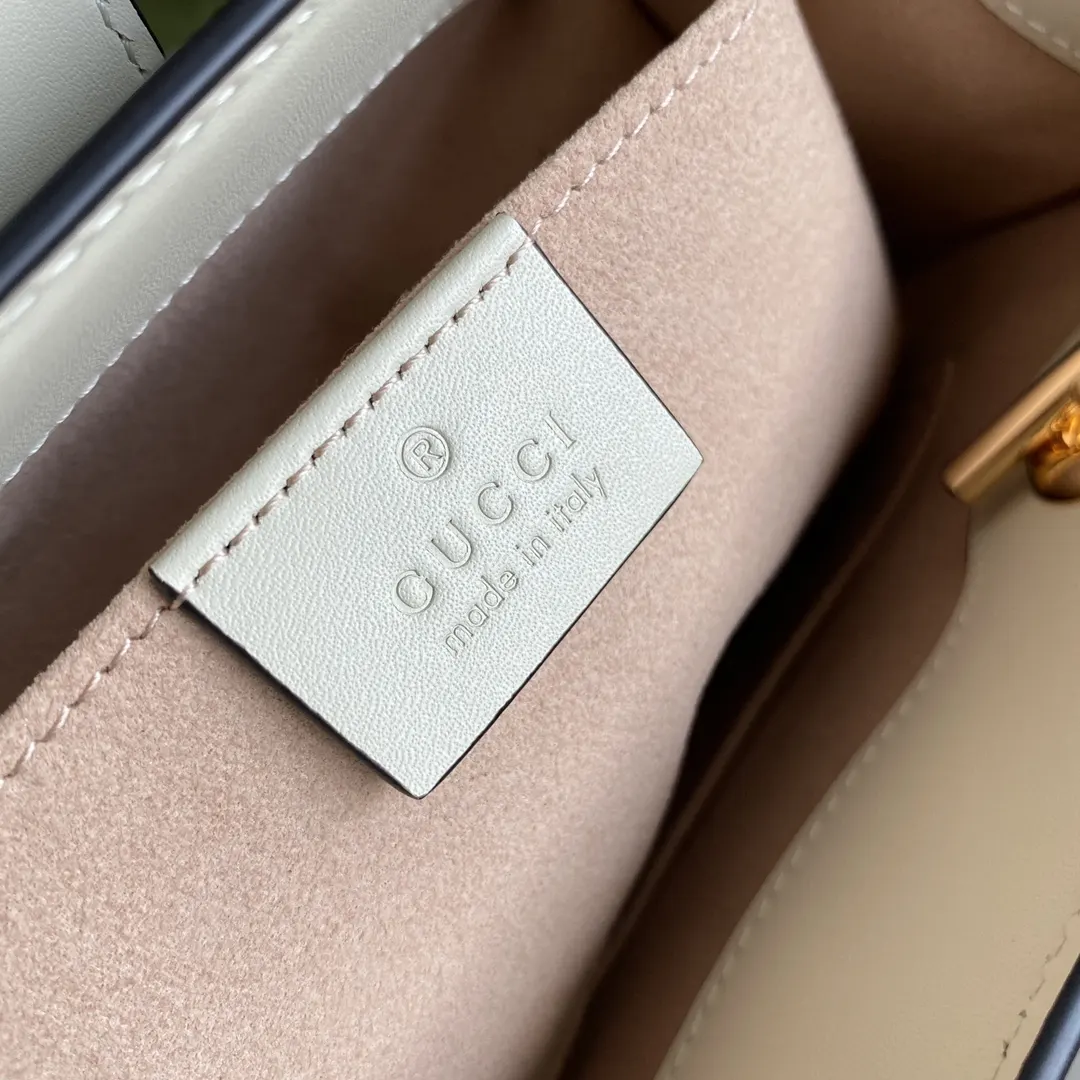 Gucci GG Supreme 绿色 Monogram 手提包