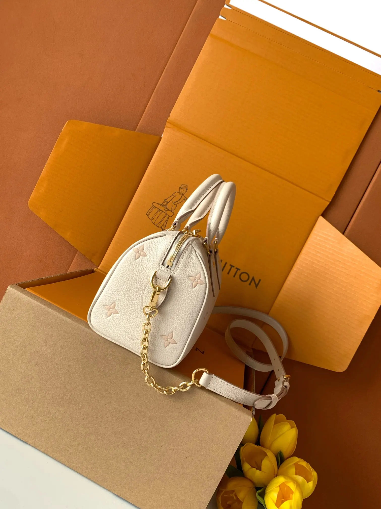 Louis Vuitton Speedy 牛皮手提包