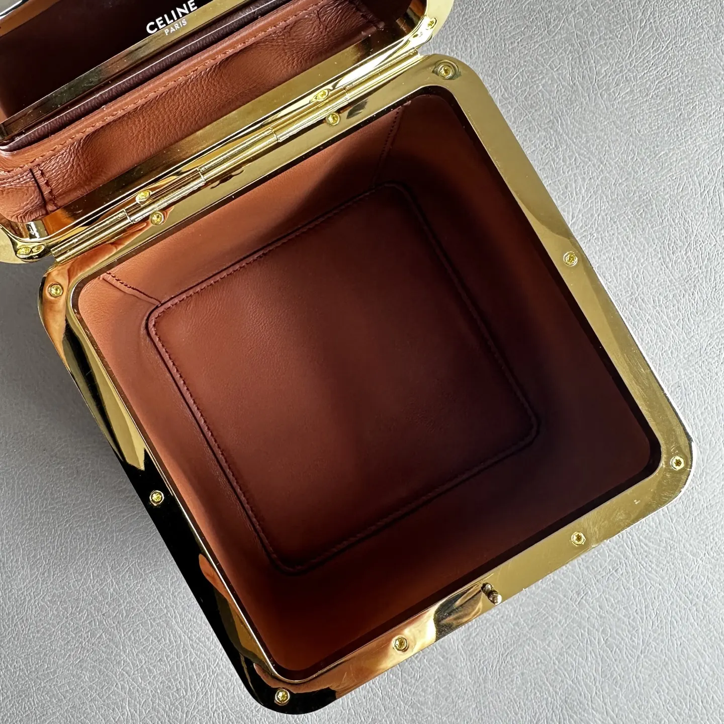Gold Shoulder Bag Leather