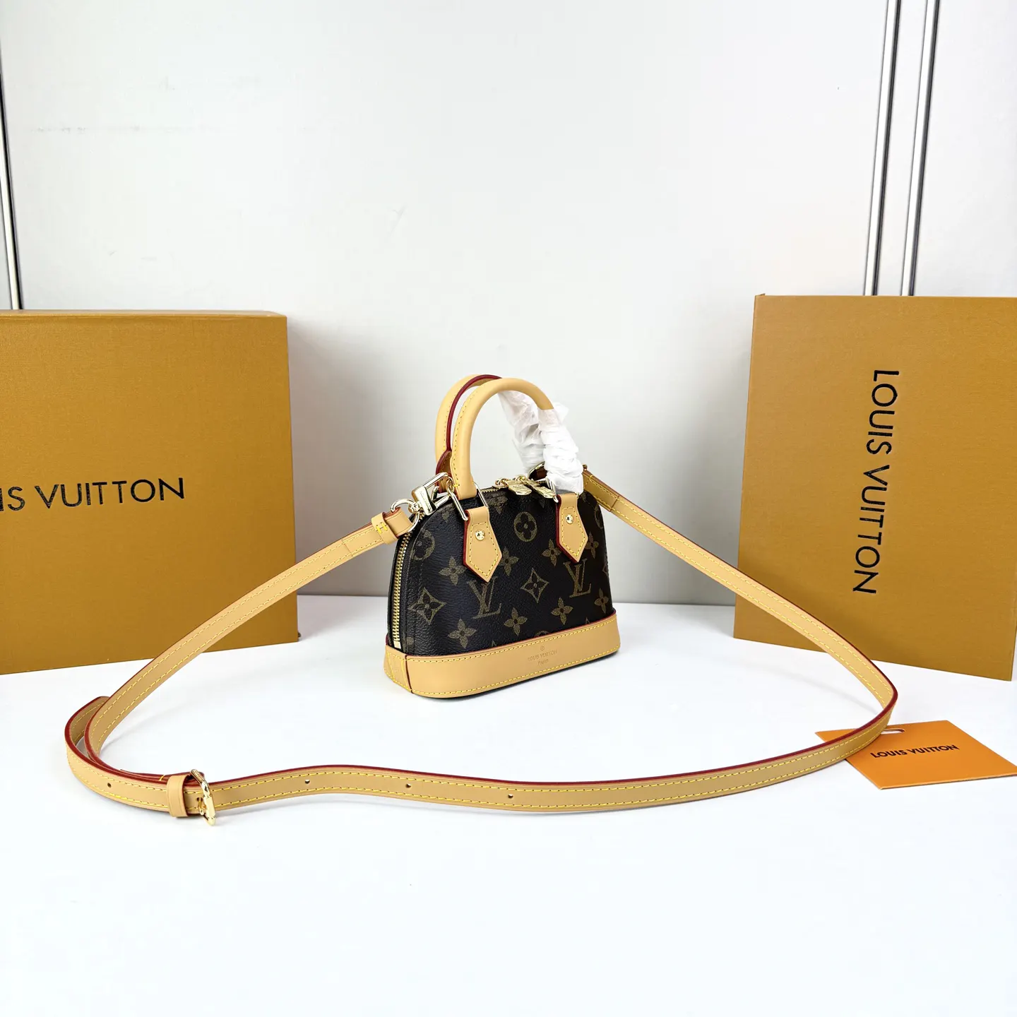 LV Alma 帆布 收納包 旅行收納款