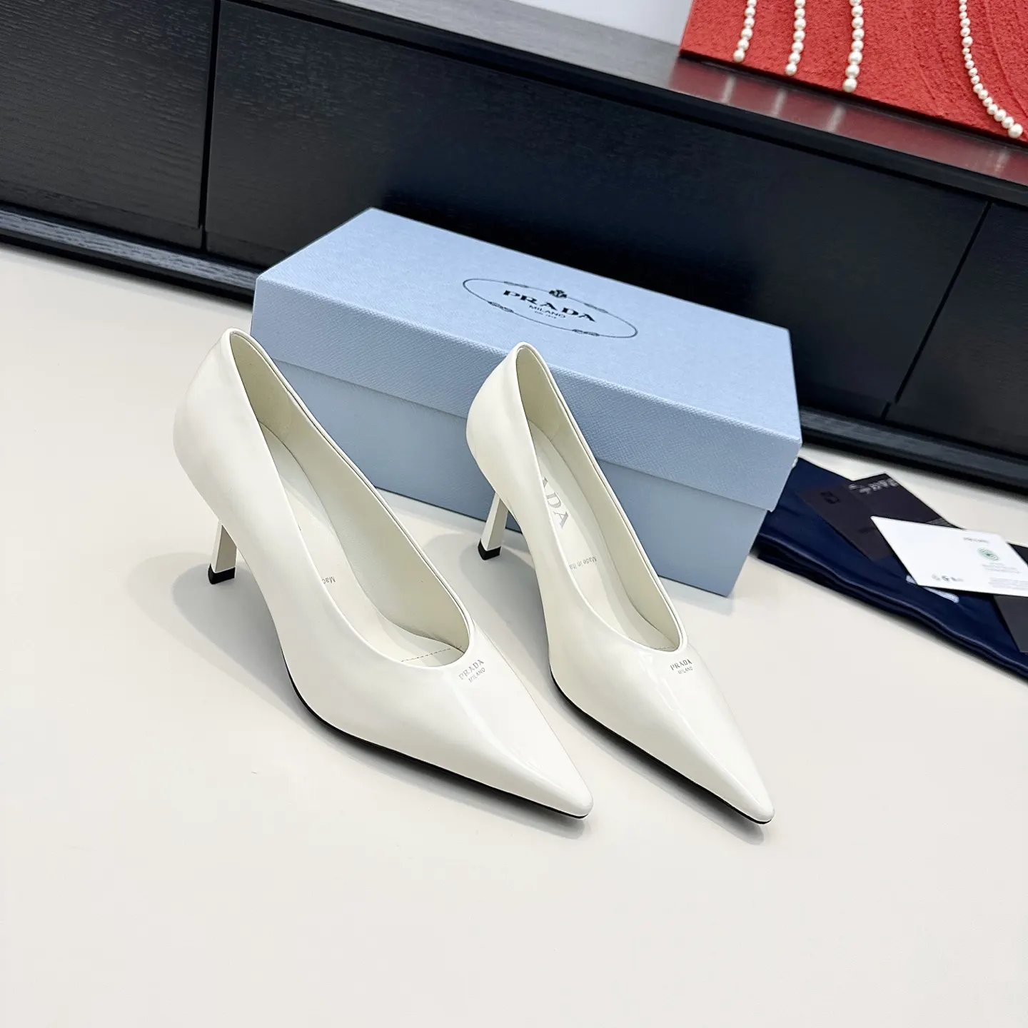 PRADA 单鞋 舒适百搭款