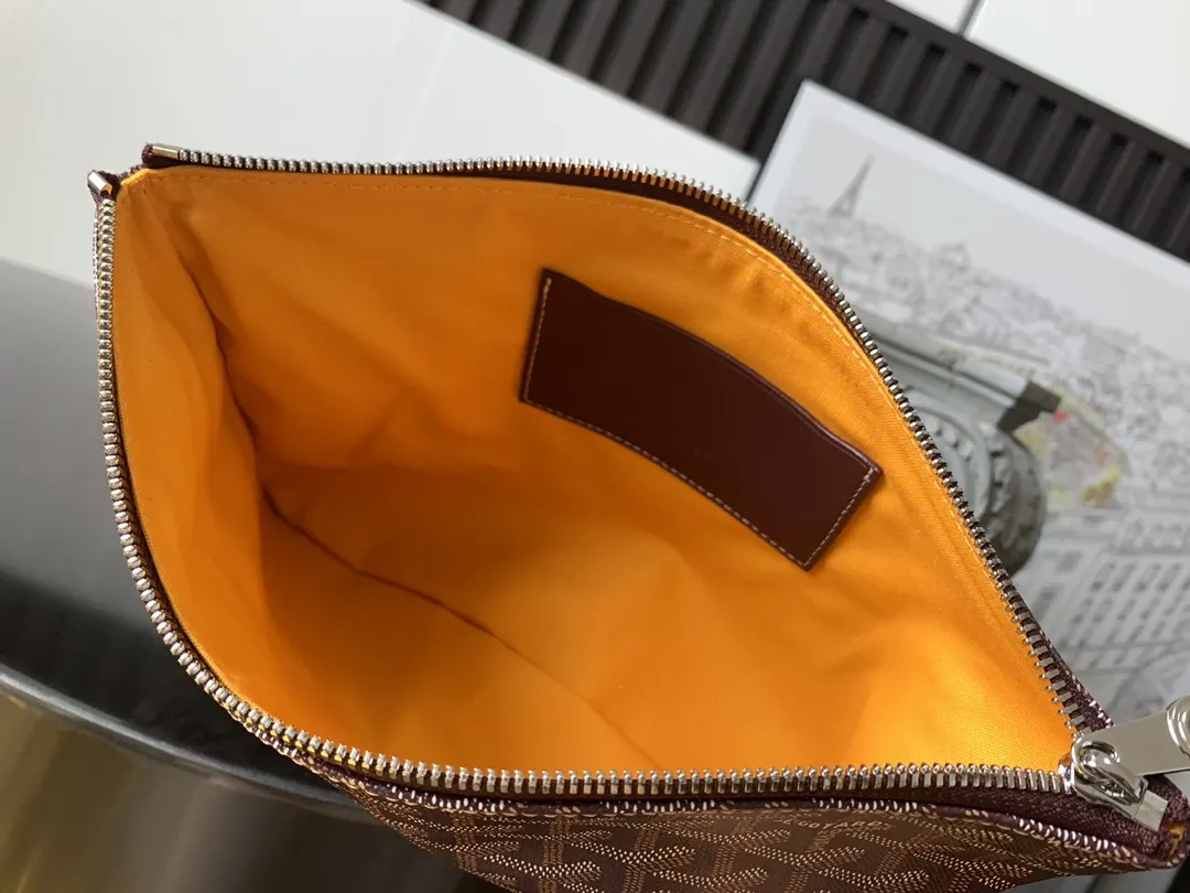 Goyard 鼎鼎戈雅 手拿包 精致手拿款(數字6) Goyard 鼎鼎戈雅 手拿包 精致手拿款(數字6)