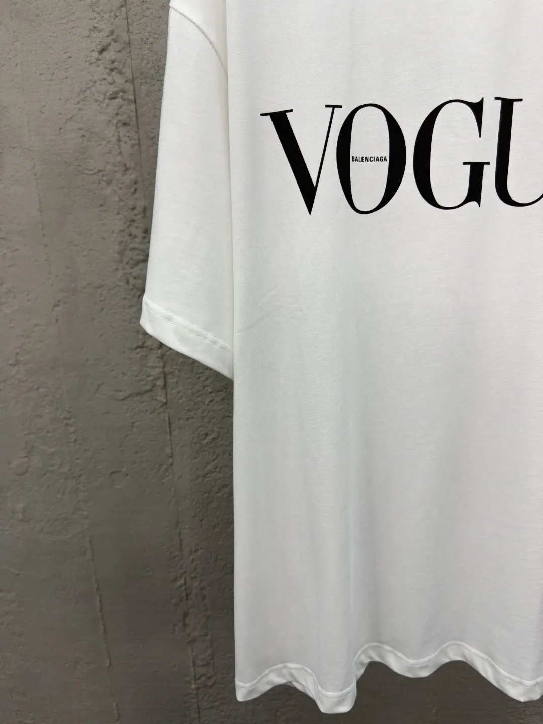 Balenciaga VOGUE 字母印花圓領短袖T恤 白色